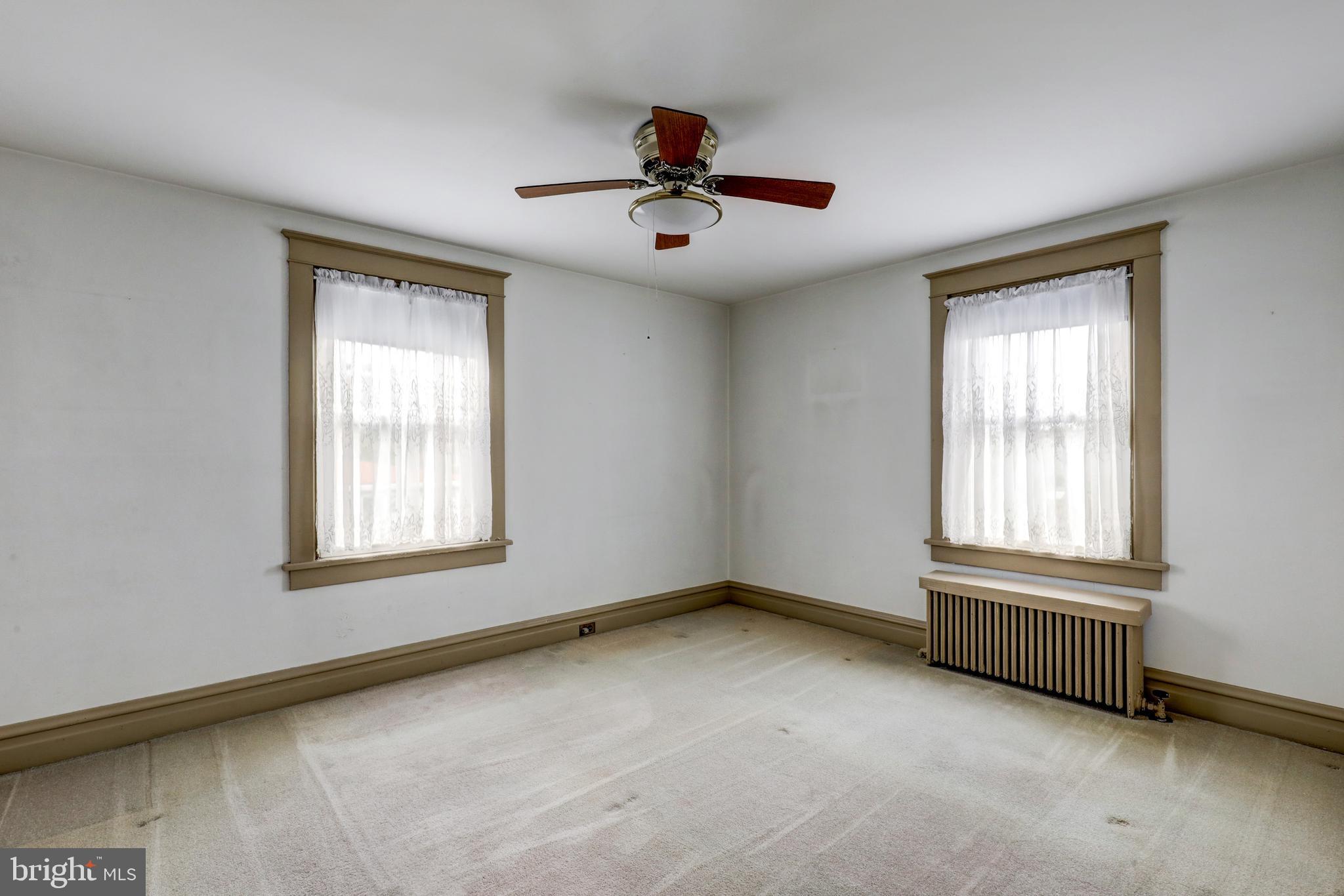 STRASBURG BOROUGH - Residential