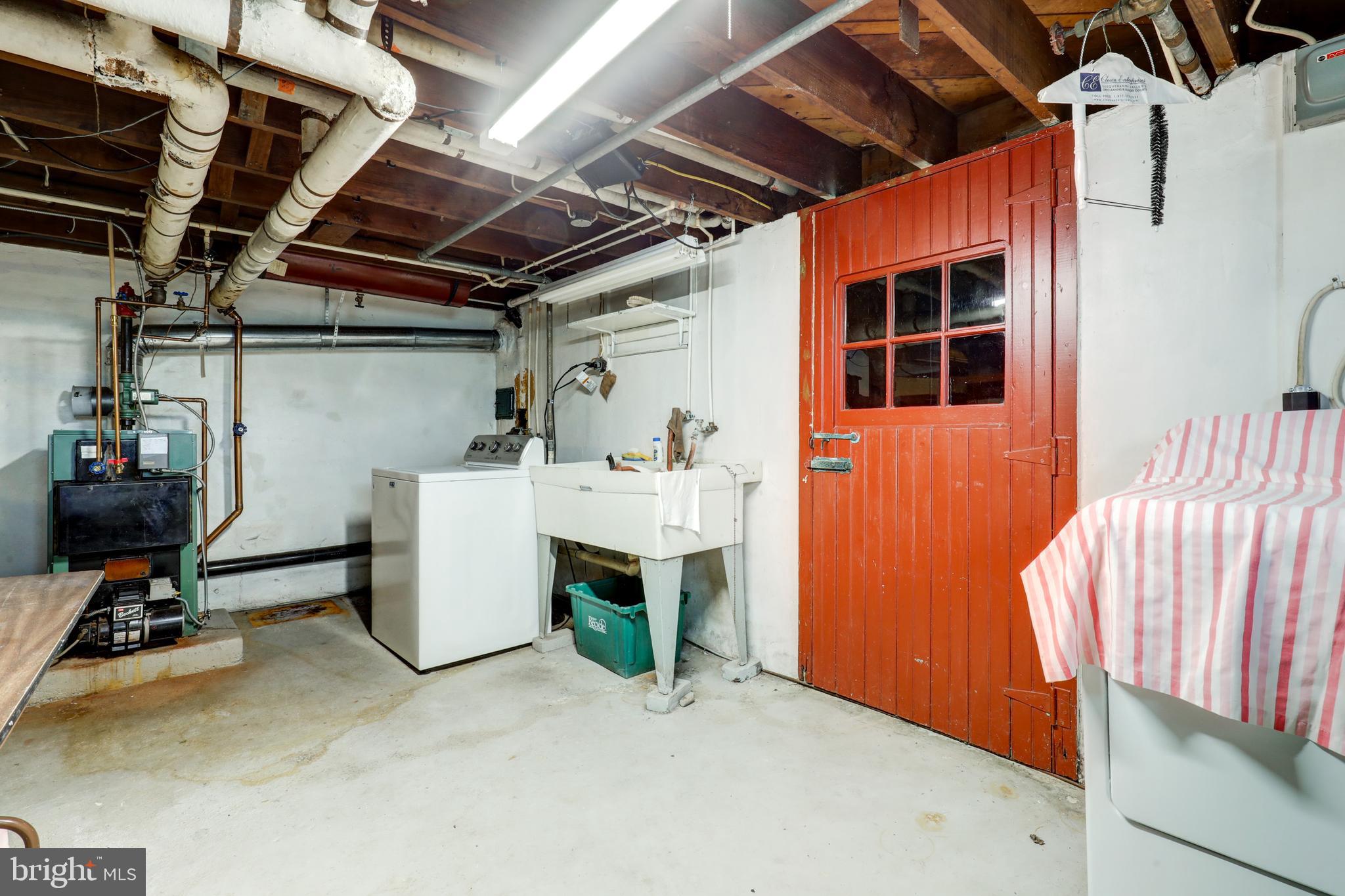 STRASBURG BOROUGH - Residential