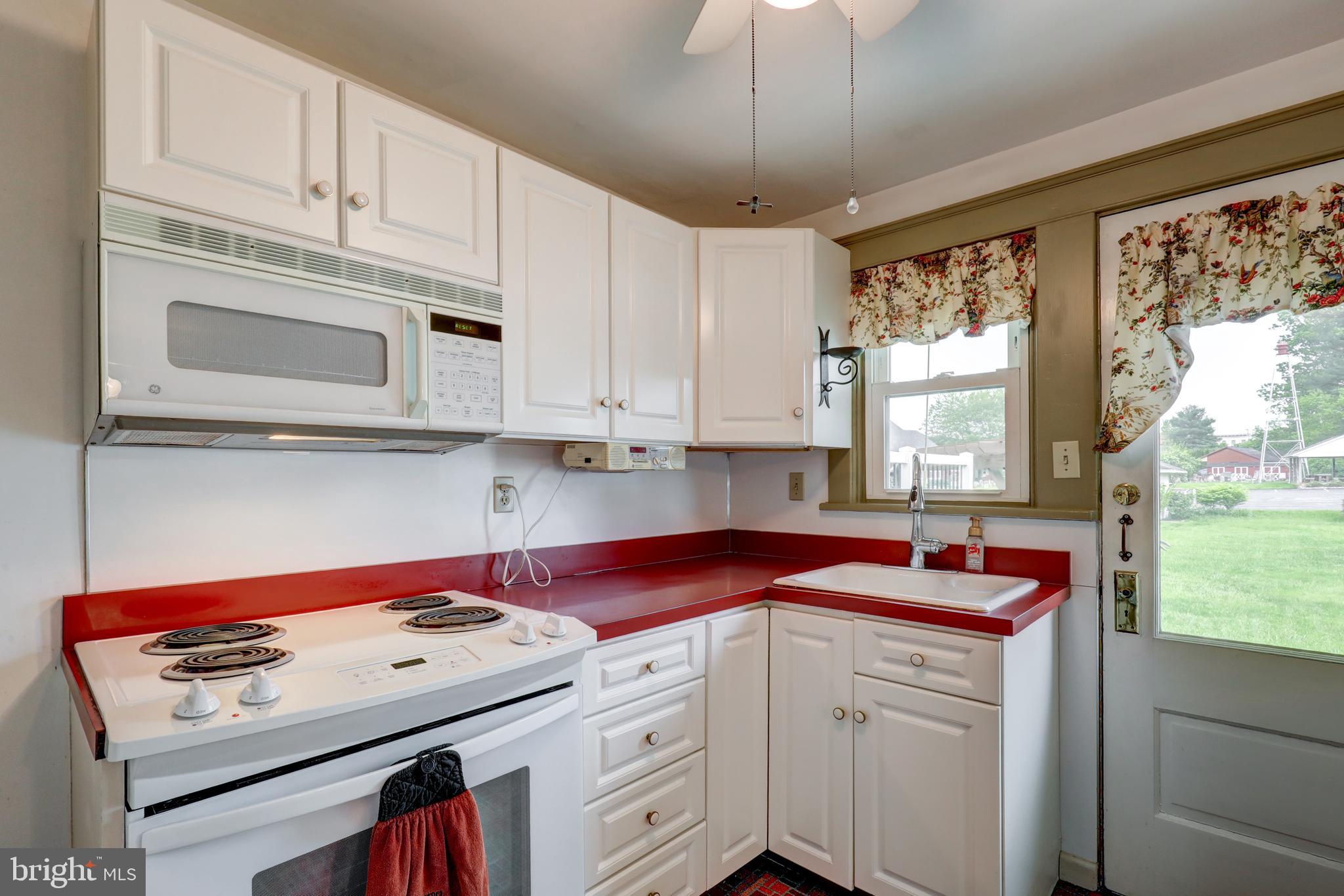 STRASBURG BOROUGH - Residential