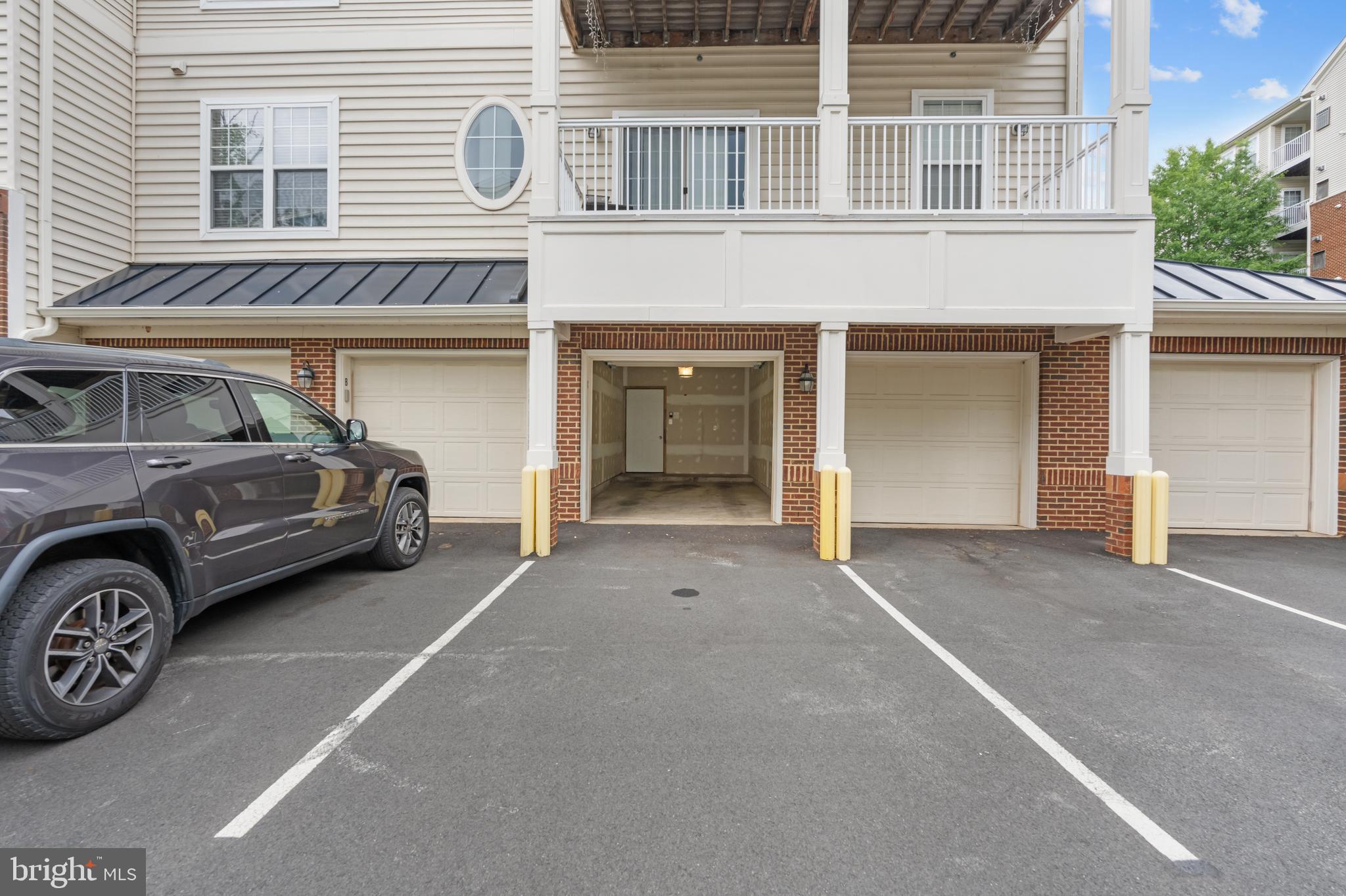 THE RESERVE CONDOMINIUMS - Residential