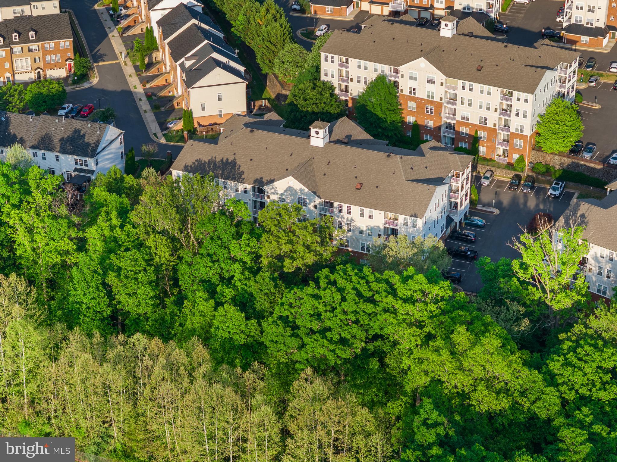 THE RESERVE CONDOMINIUMS - Residential
