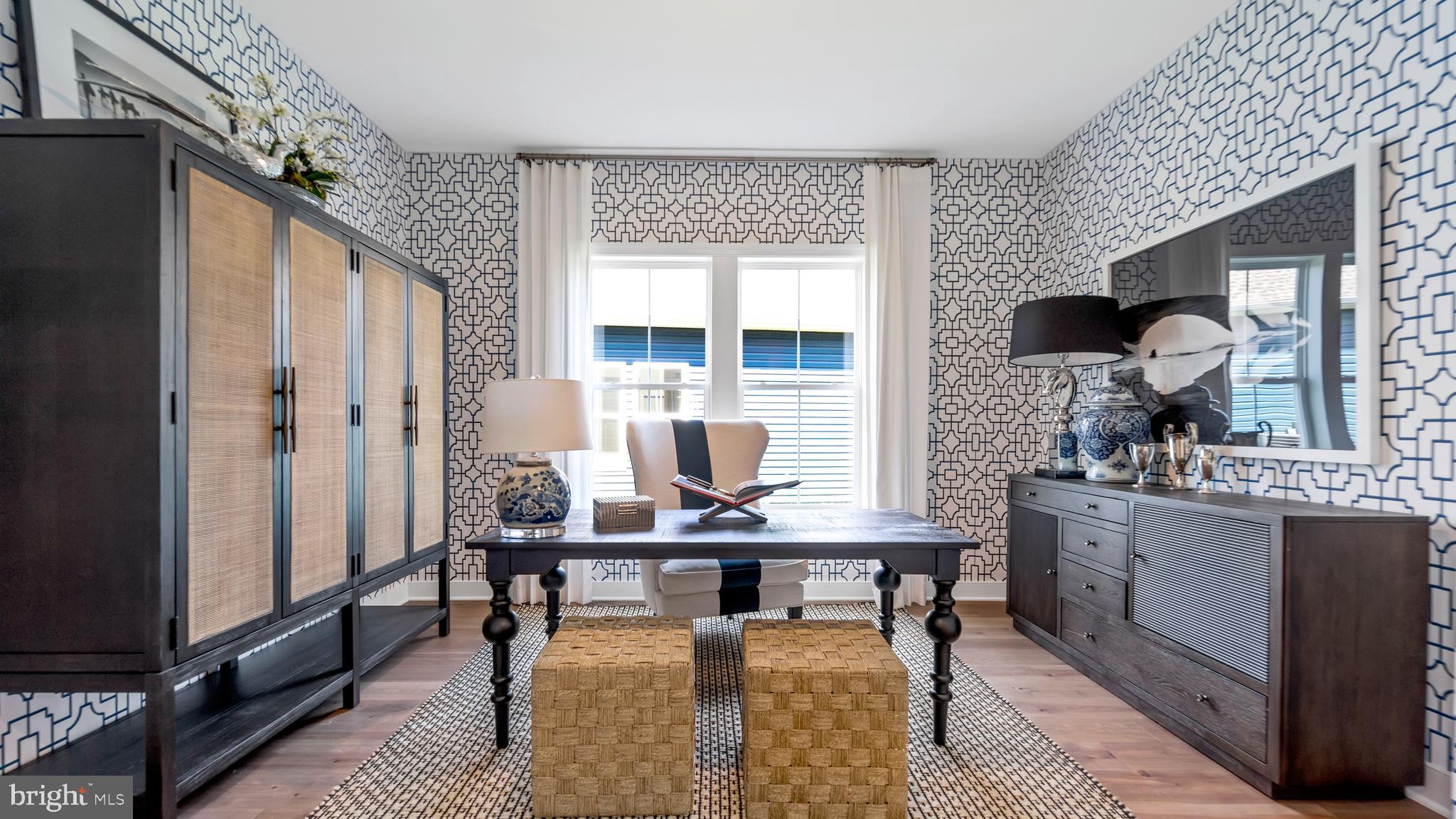 FOUR SEASONS AT KENT ISLAND - Residential