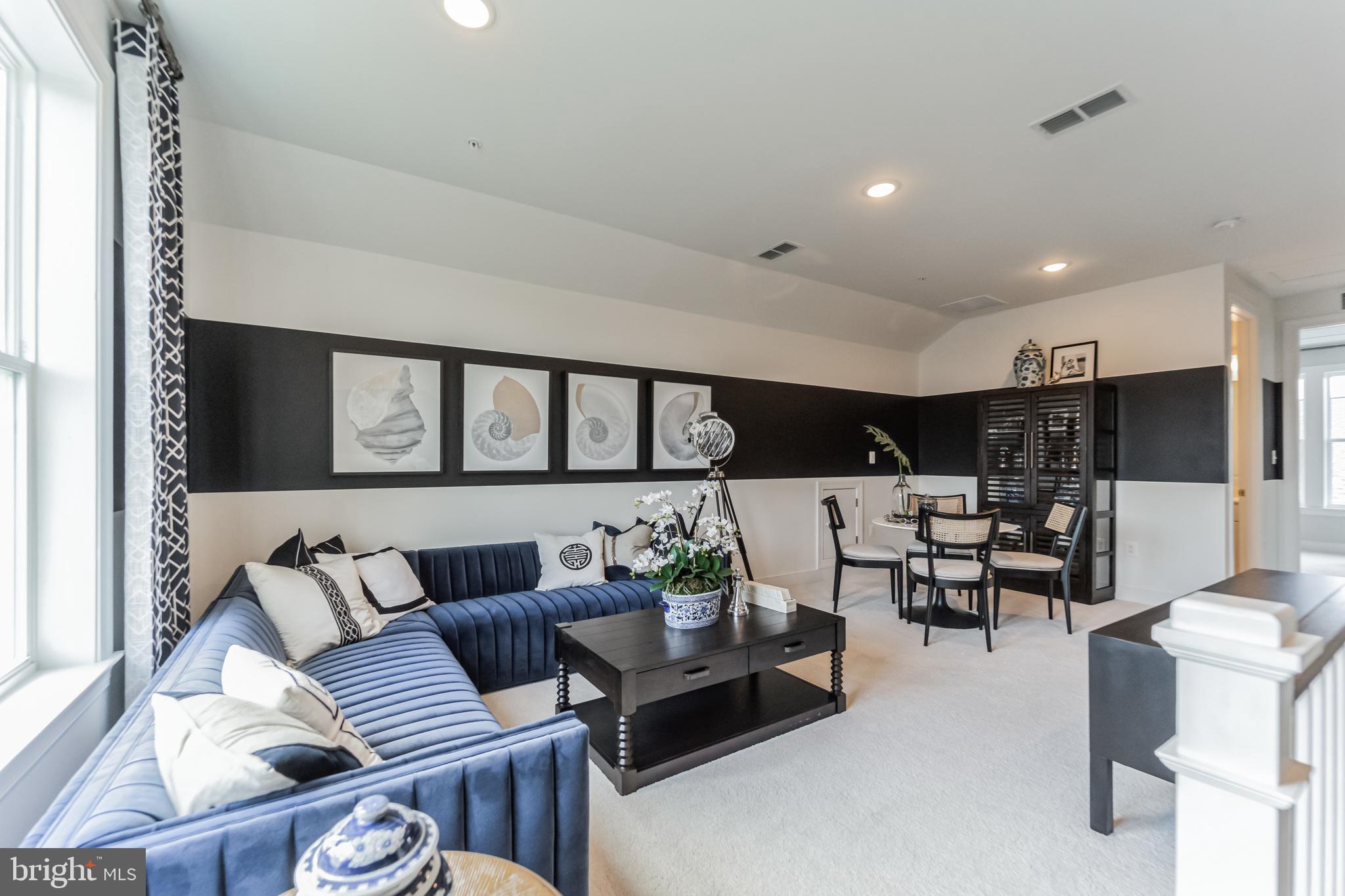 FOUR SEASONS AT KENT ISLAND - Residential