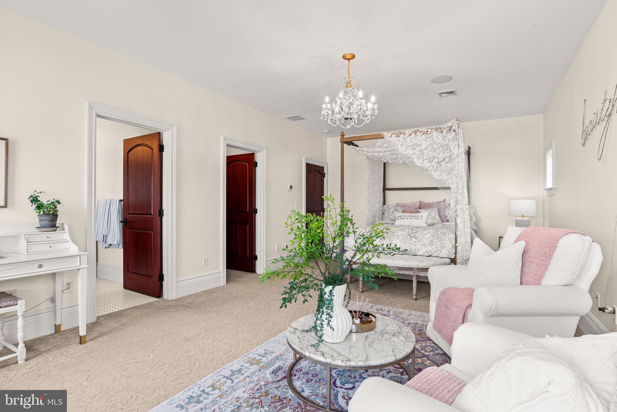 WILSHIRE ESTATES - Residential