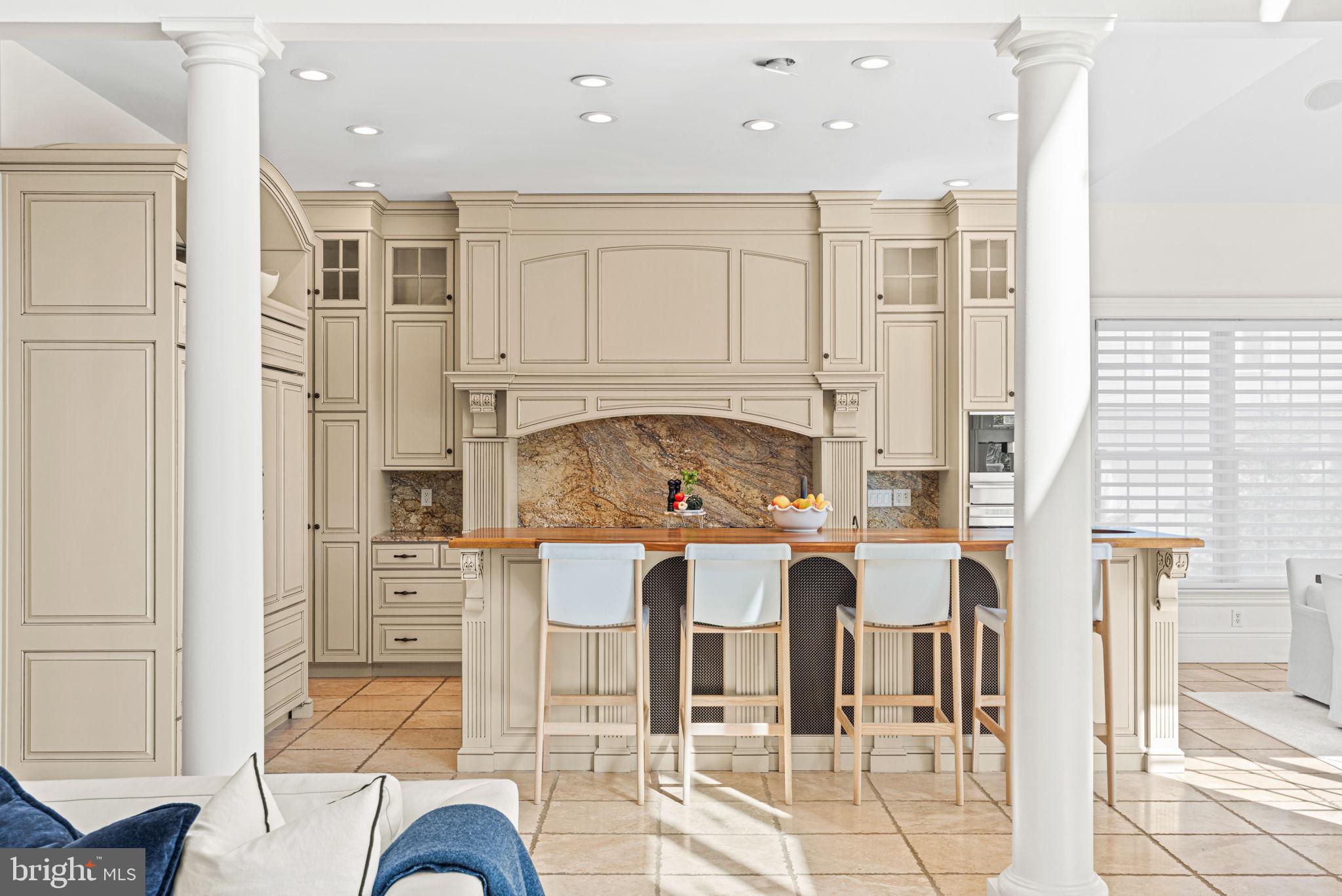 WILSHIRE ESTATES - Residential