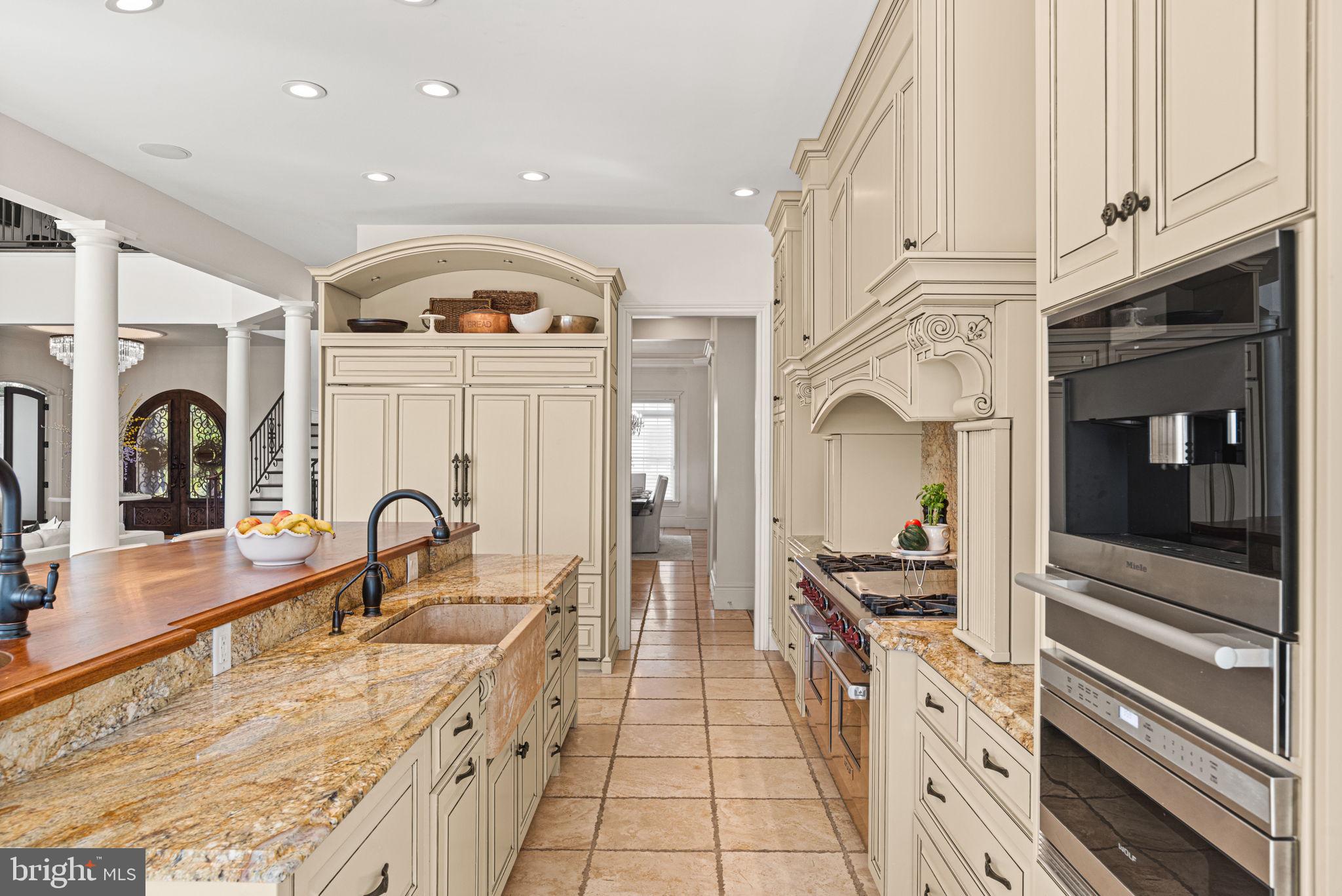 WILSHIRE ESTATES - Residential