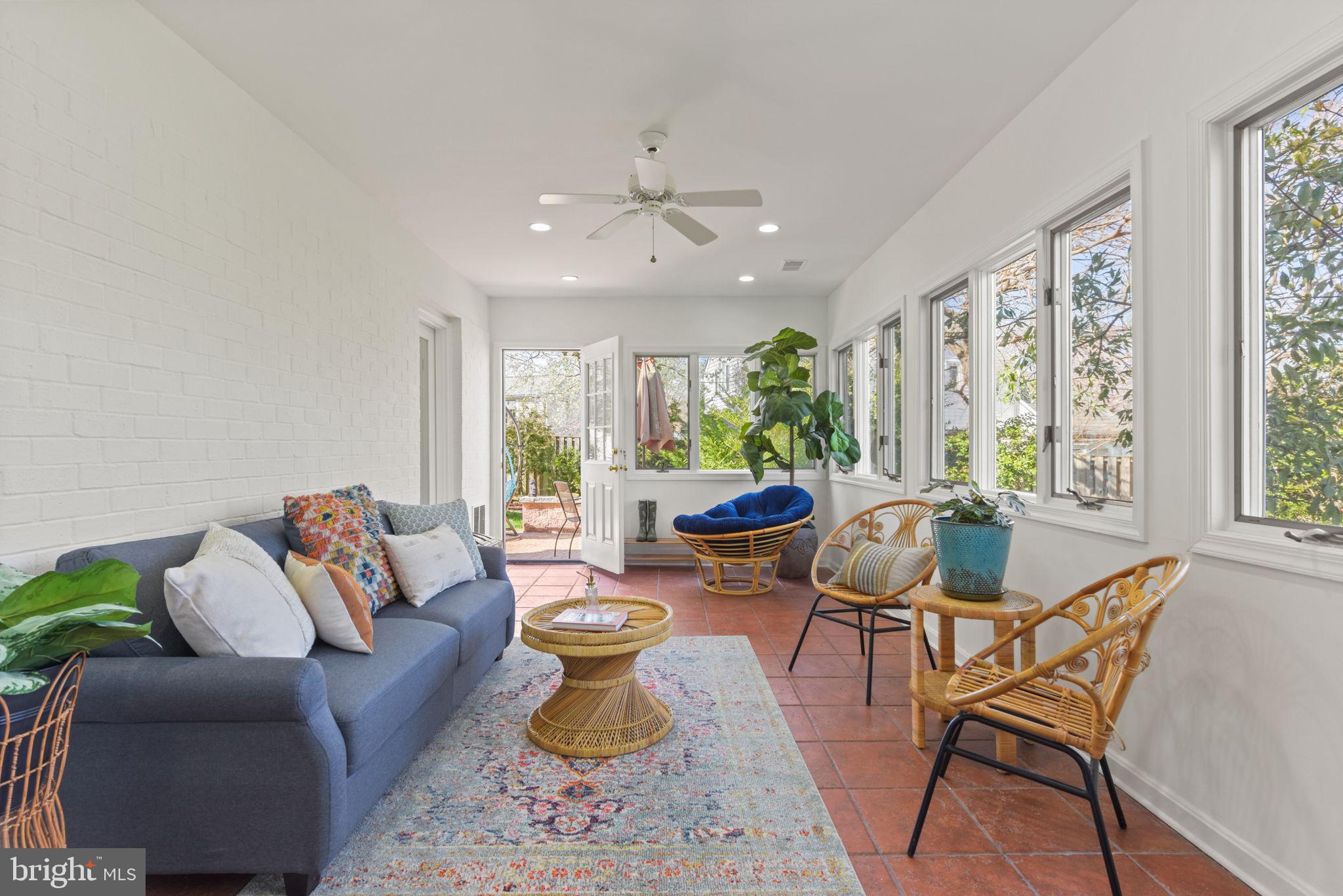 BEVERLEY HILLS - Residential