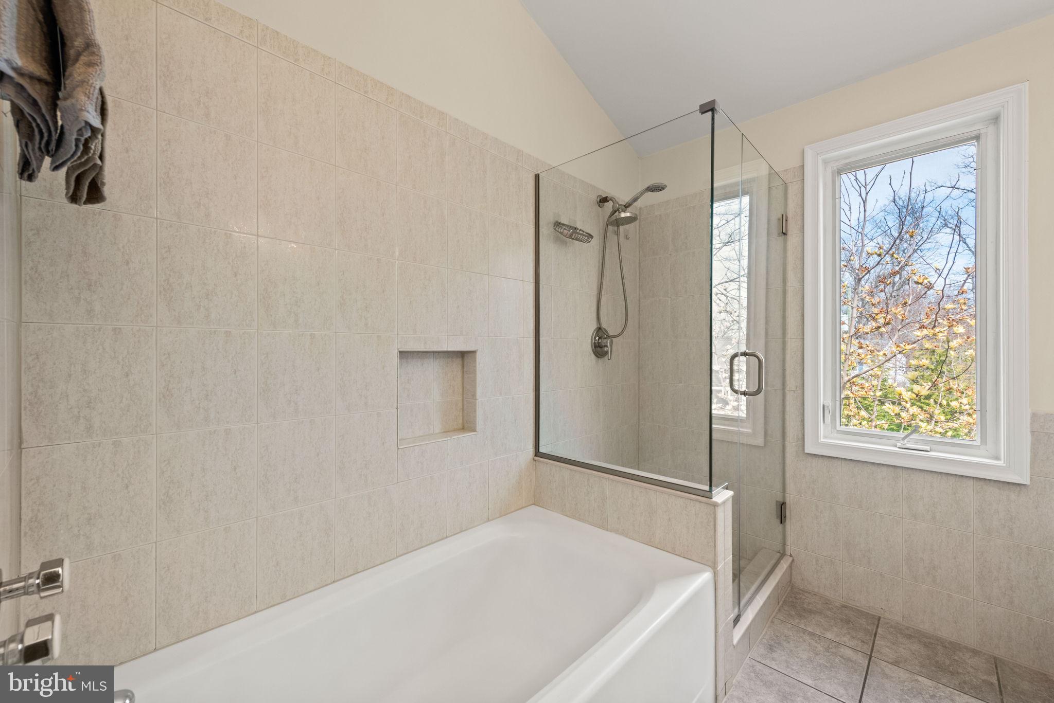 BEVERLEY HILLS - Residential