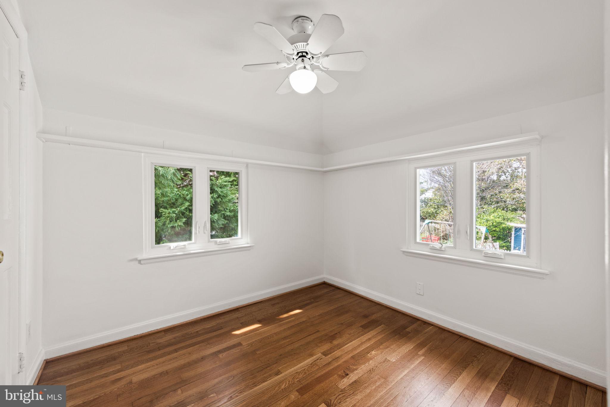 BEVERLEY HILLS - Residential