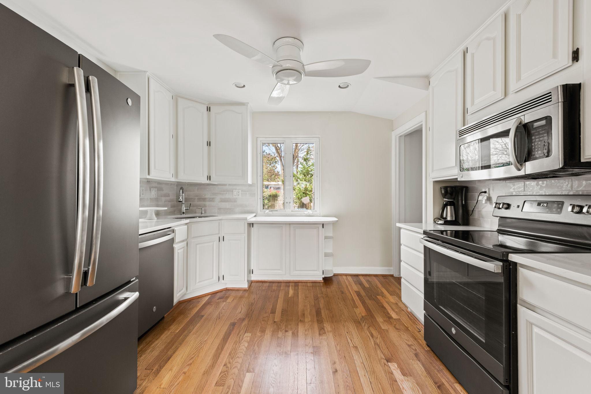 BEVERLEY HILLS - Residential