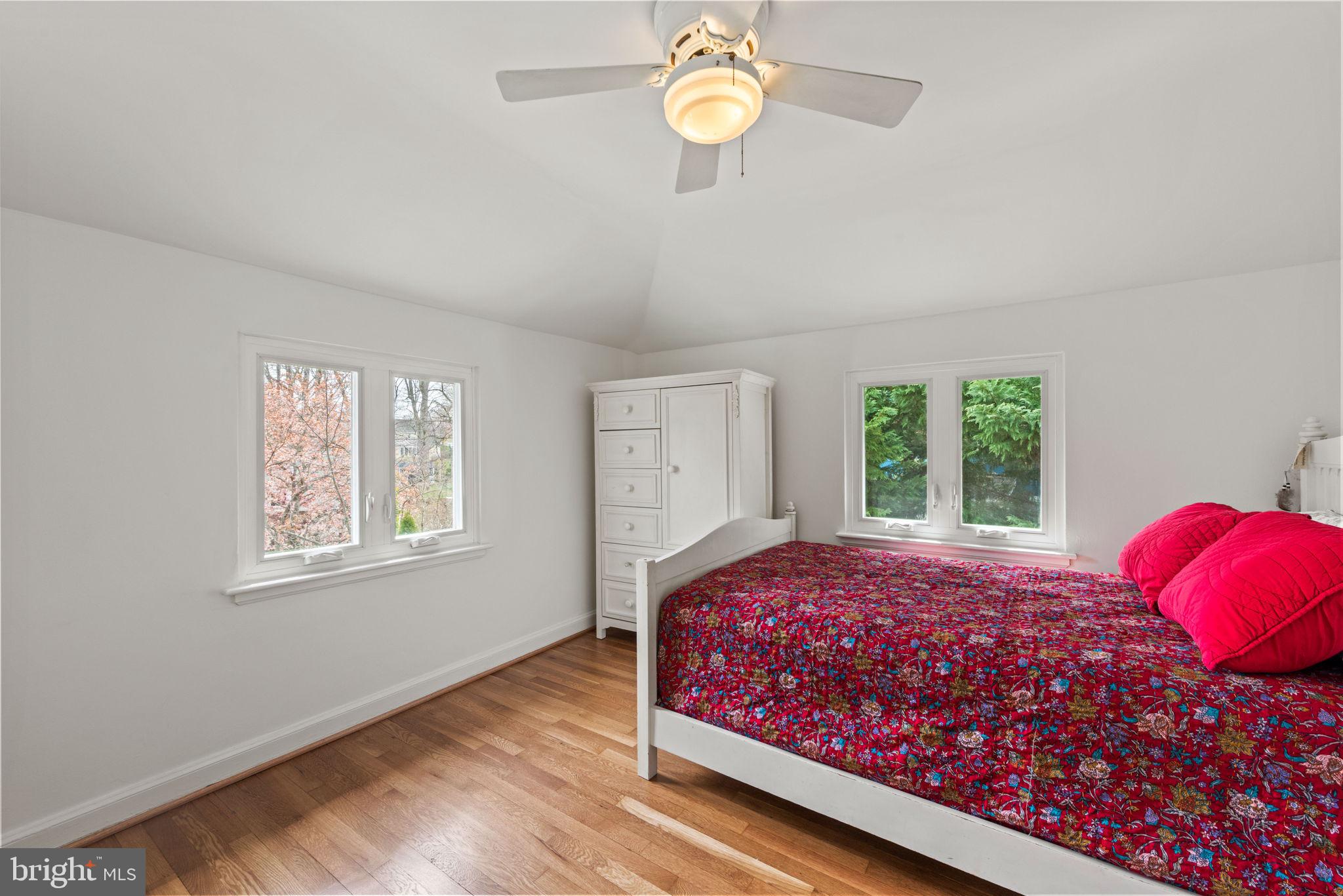 BEVERLEY HILLS - Residential