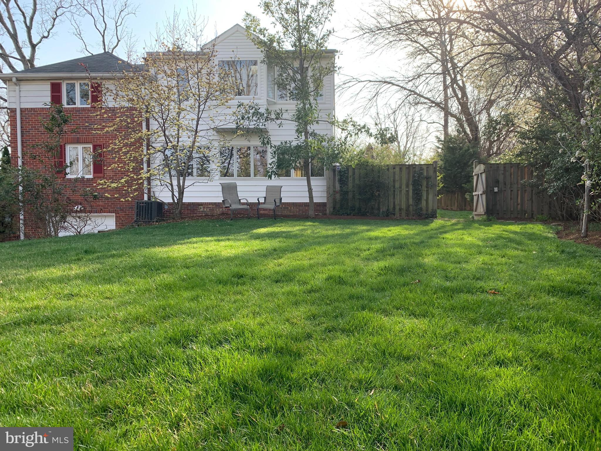 BEVERLEY HILLS - Residential