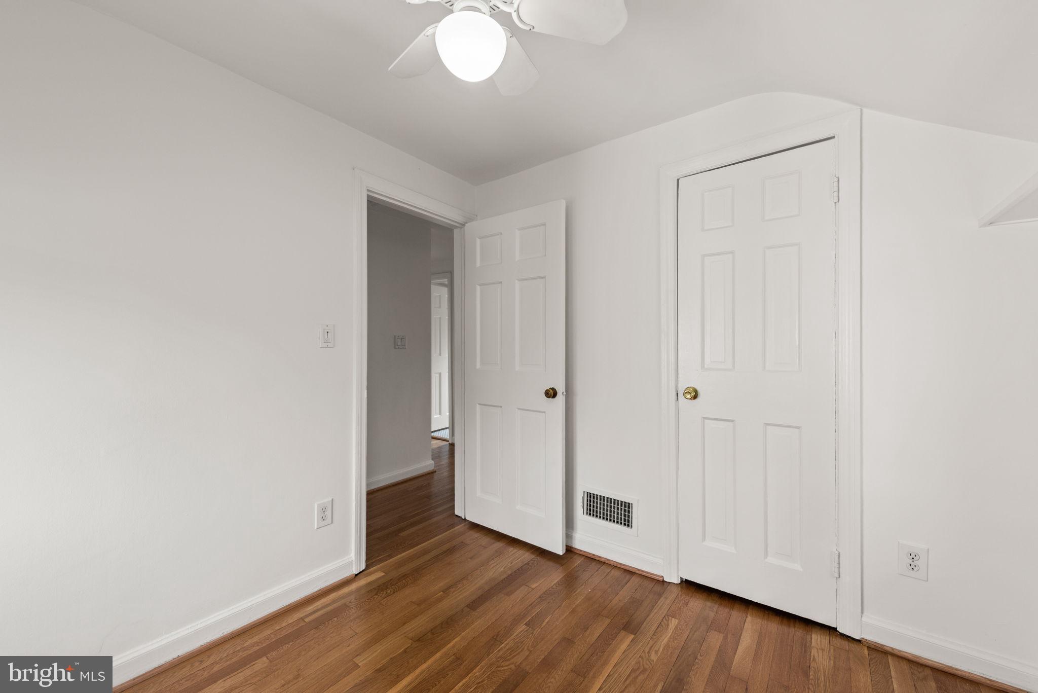 BEVERLEY HILLS - Residential