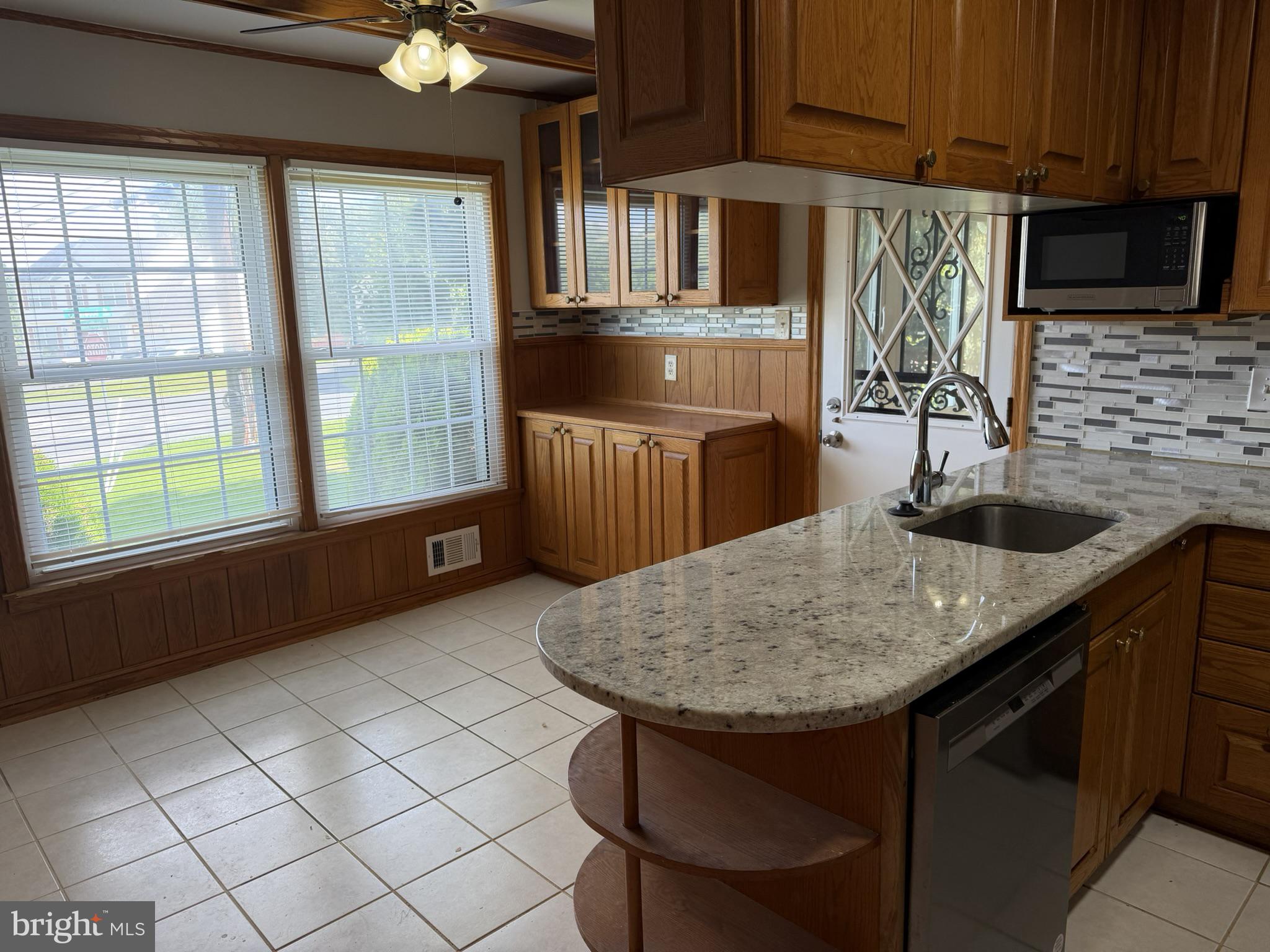 13100 13100 CABINWOOD DR