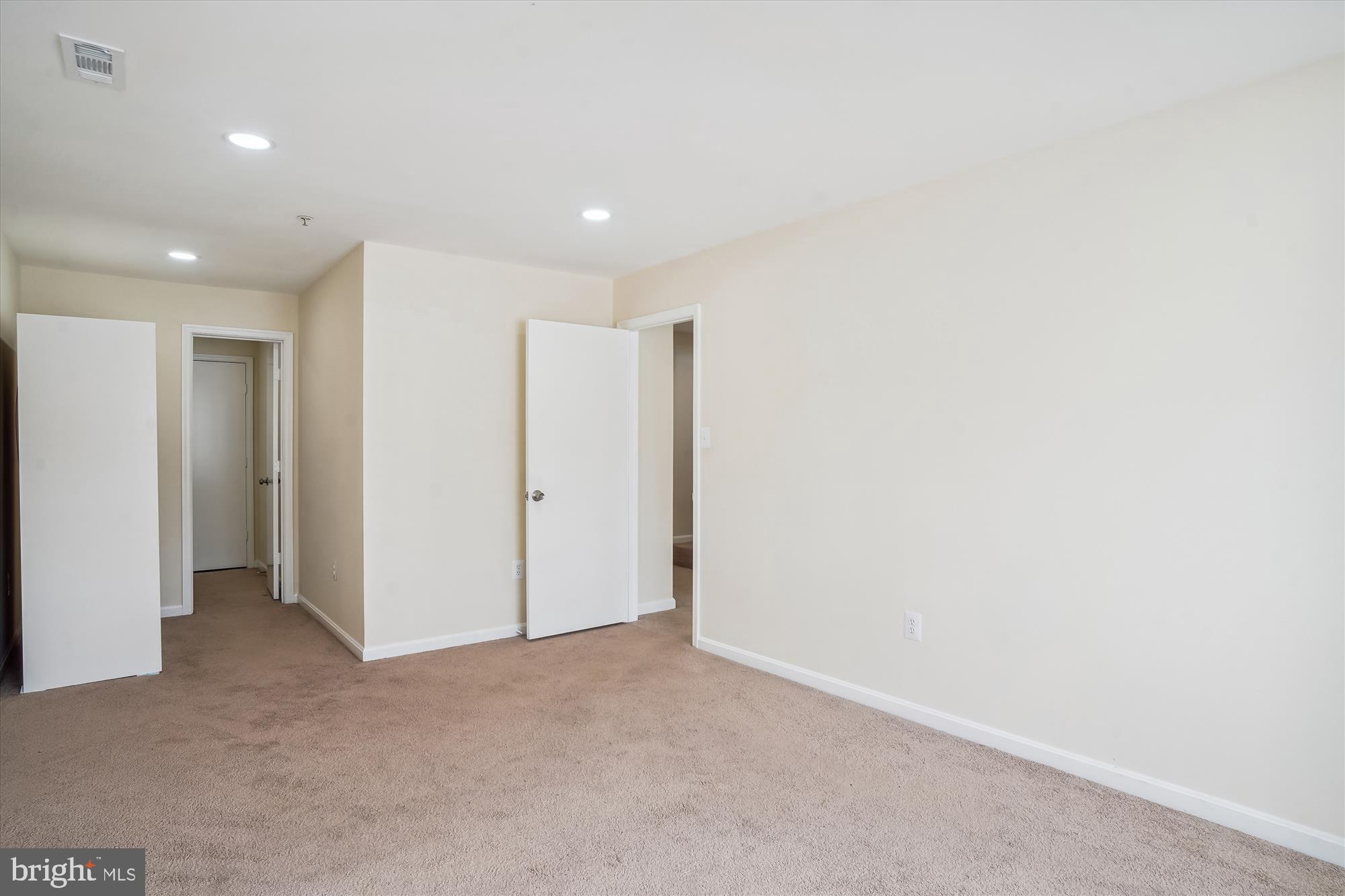 PARKER FARM - Residential