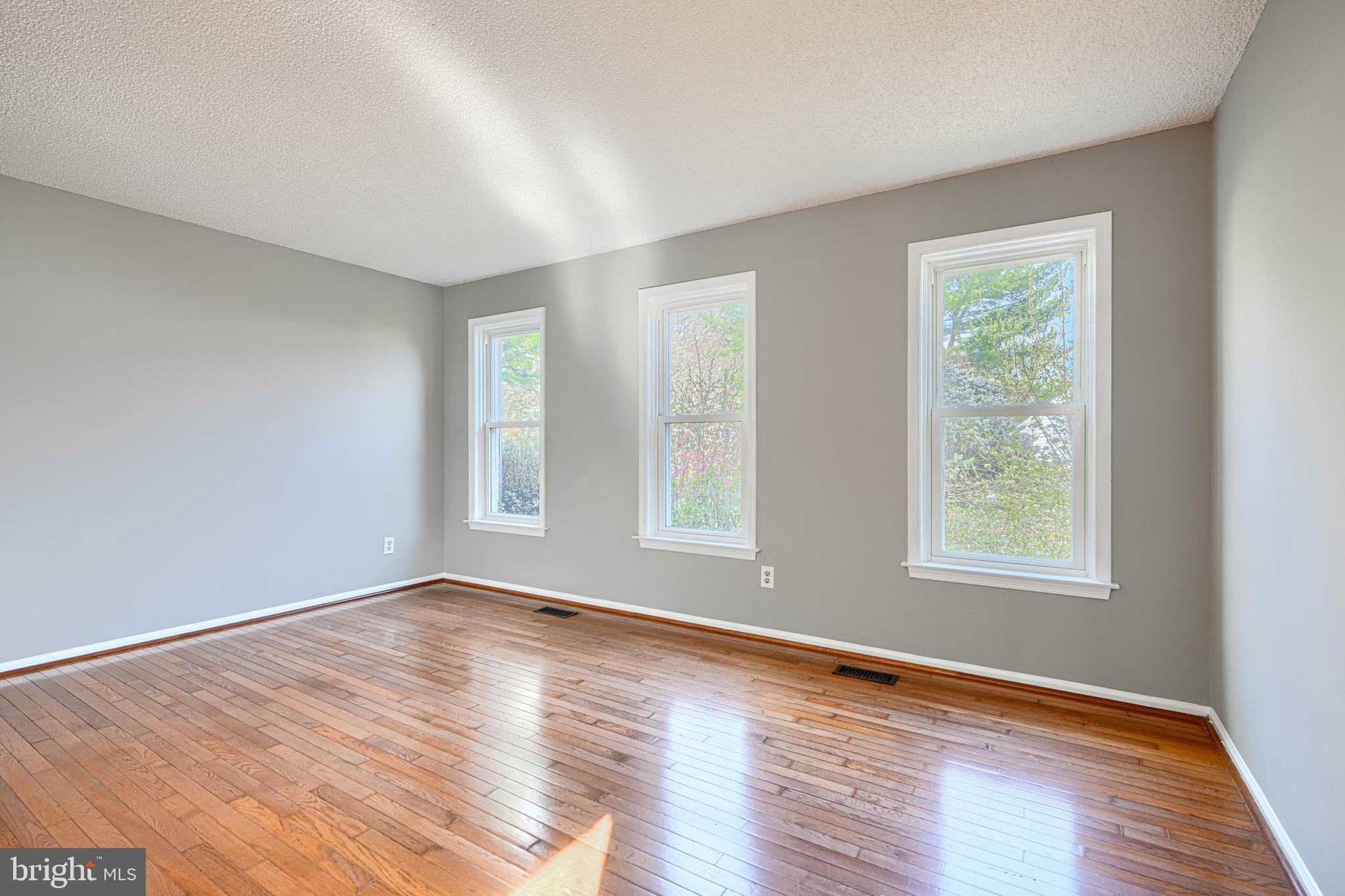 HUNT RIDGE - Residential