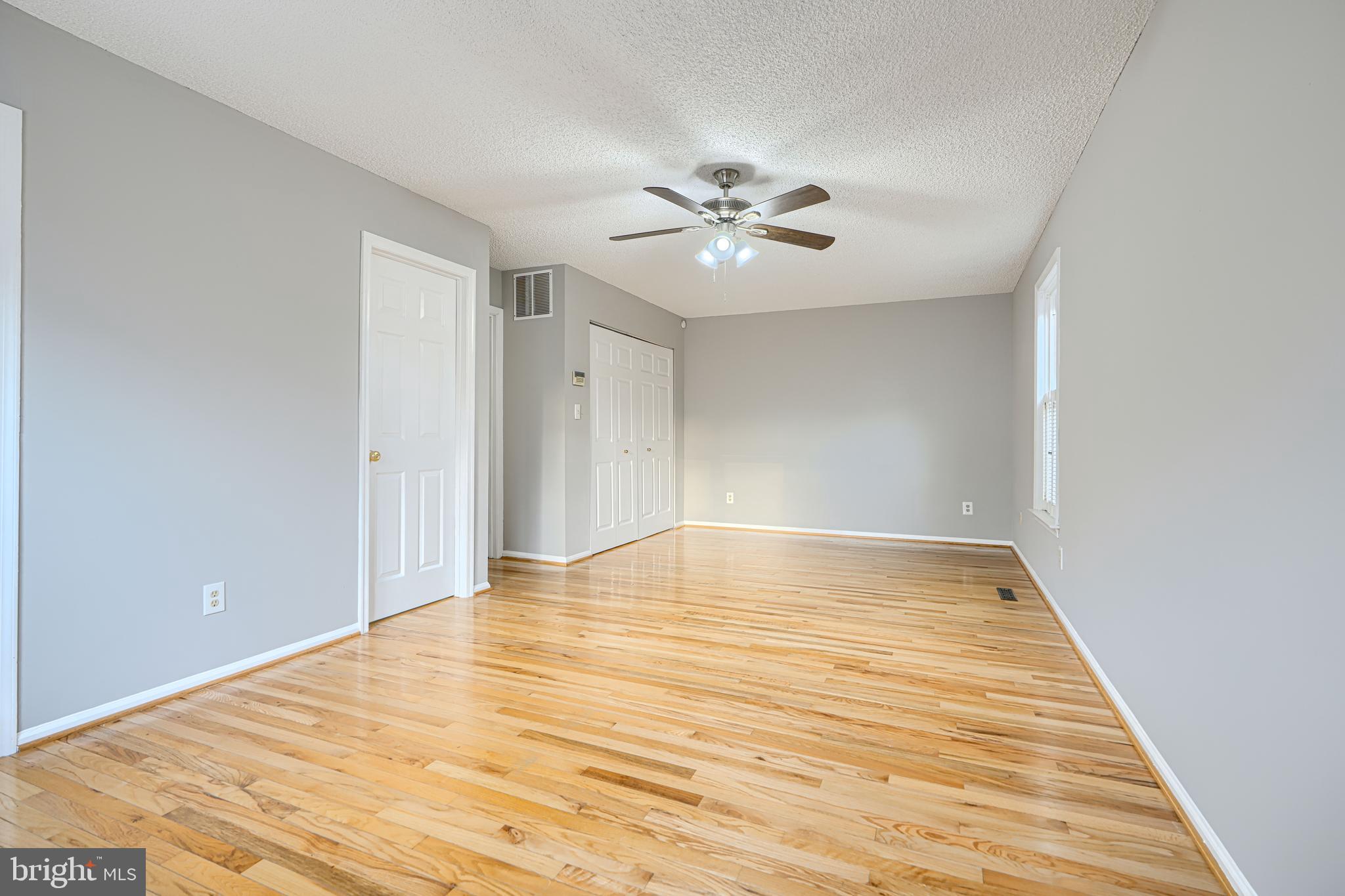 HUNT RIDGE - Residential