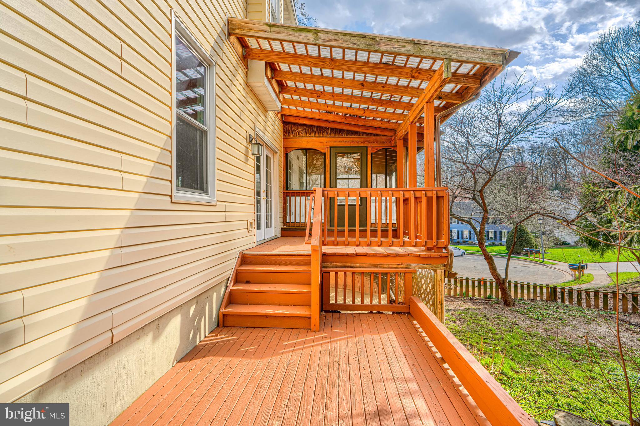 HUNT RIDGE - Residential