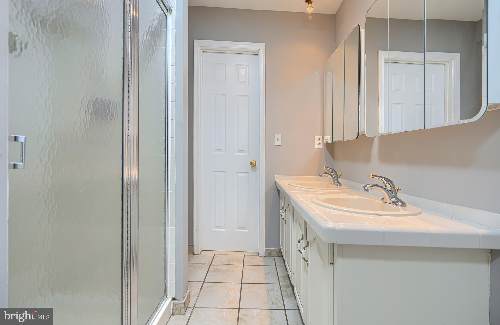 HUNT RIDGE - Residential