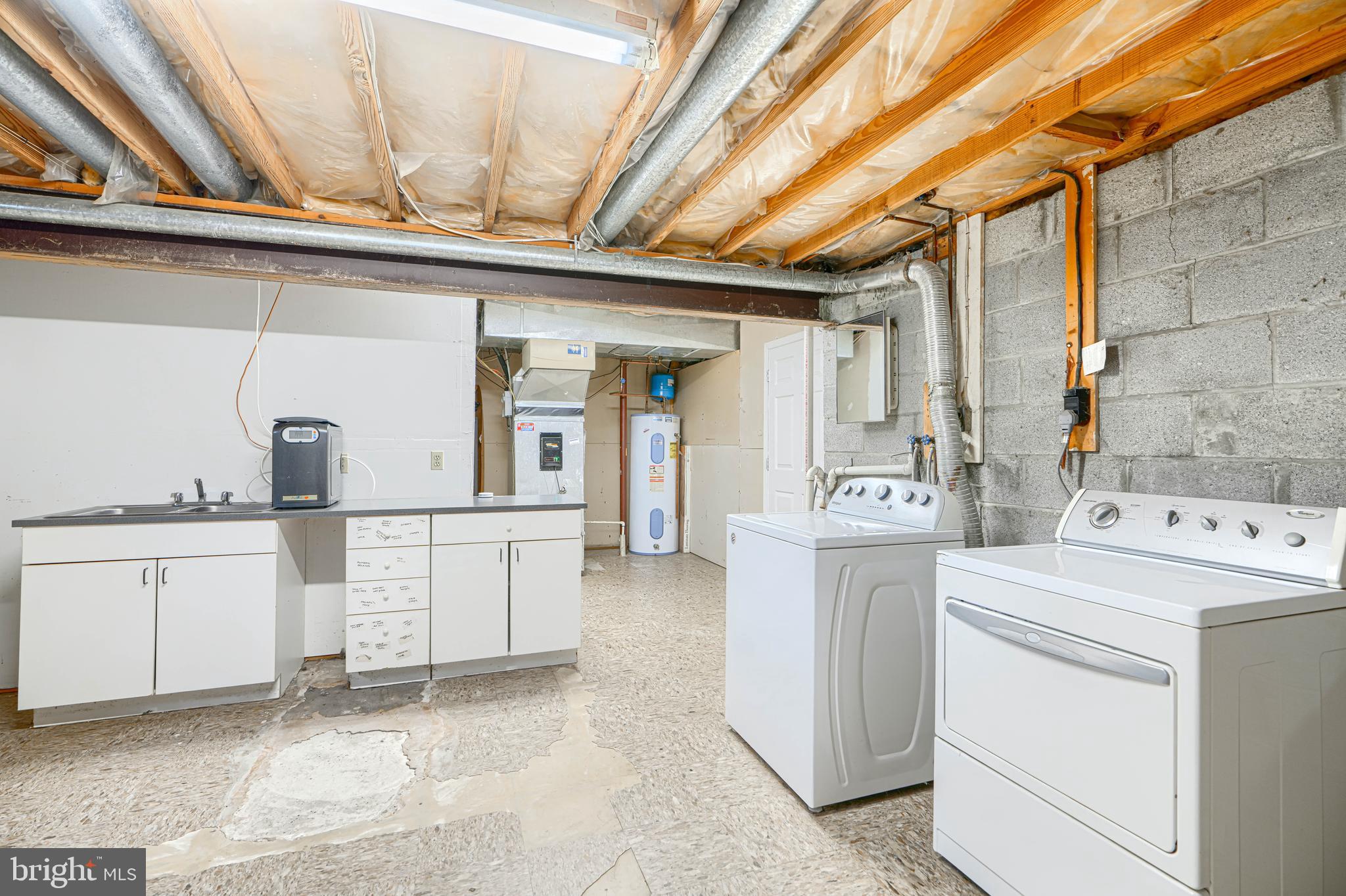 HUNT RIDGE - Residential