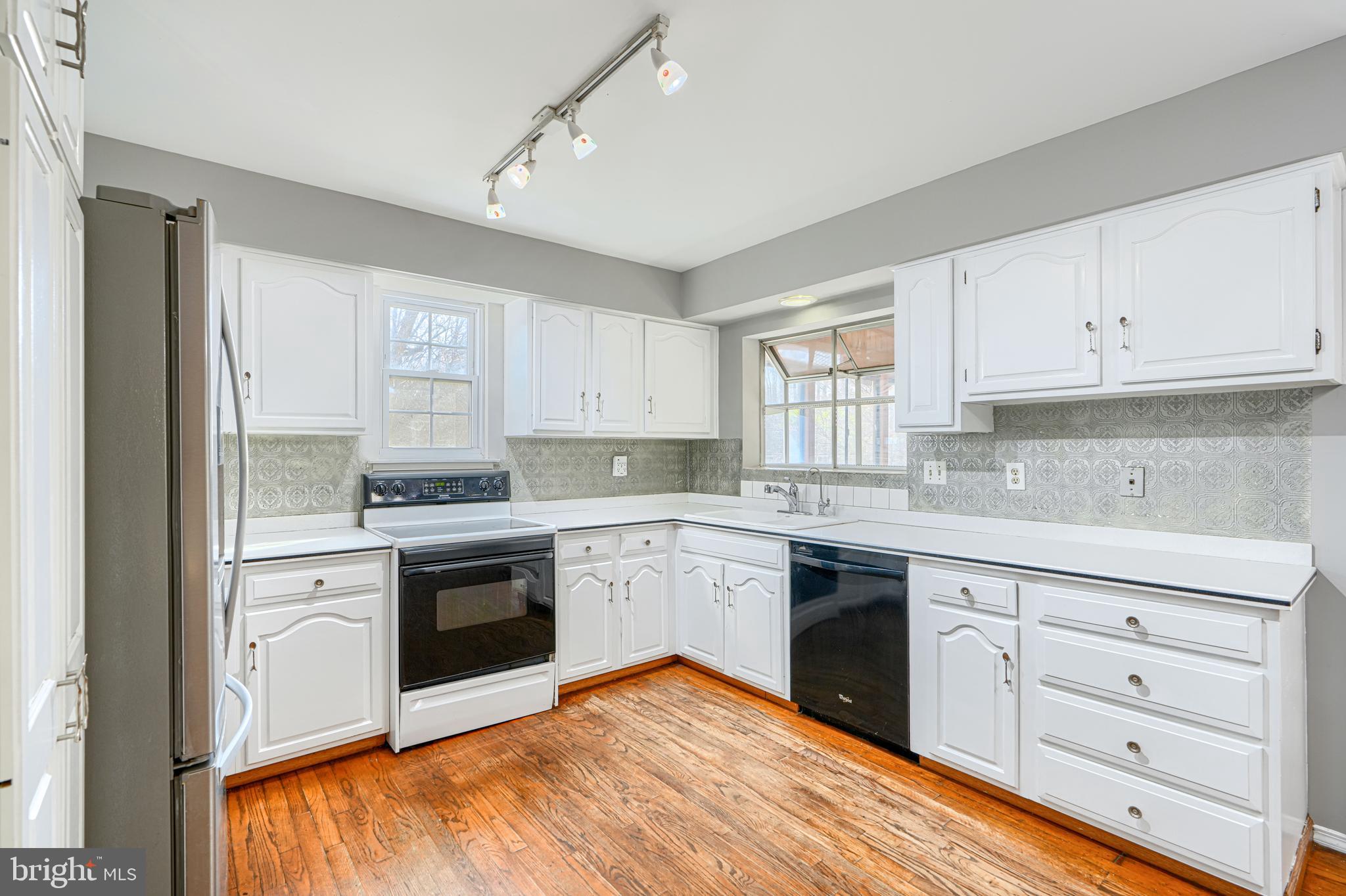 HUNT RIDGE - Residential