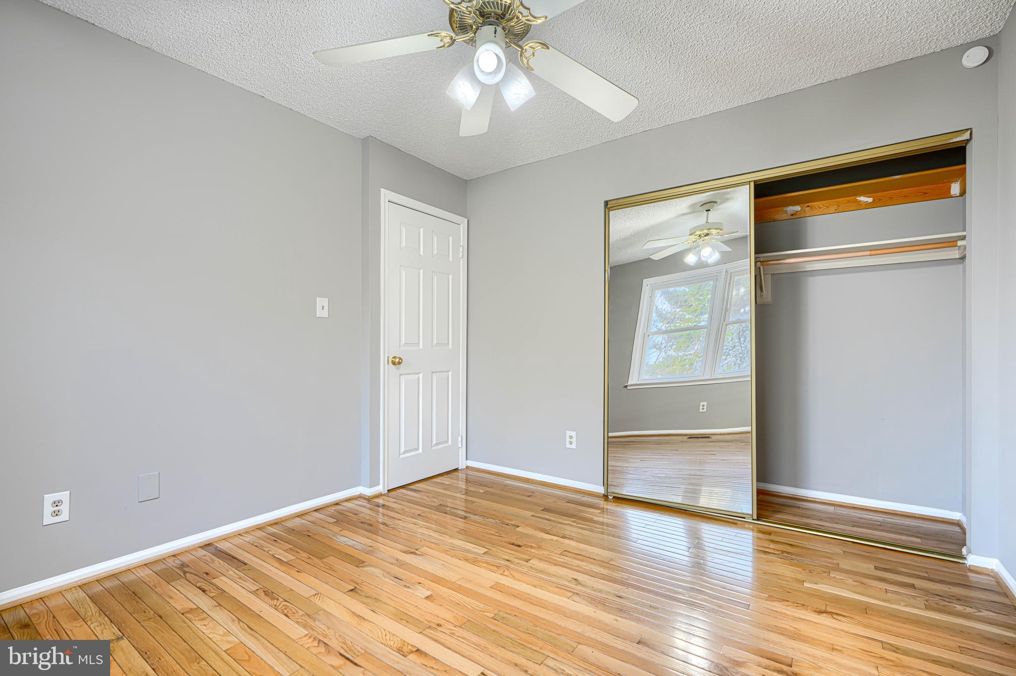 HUNT RIDGE - Residential