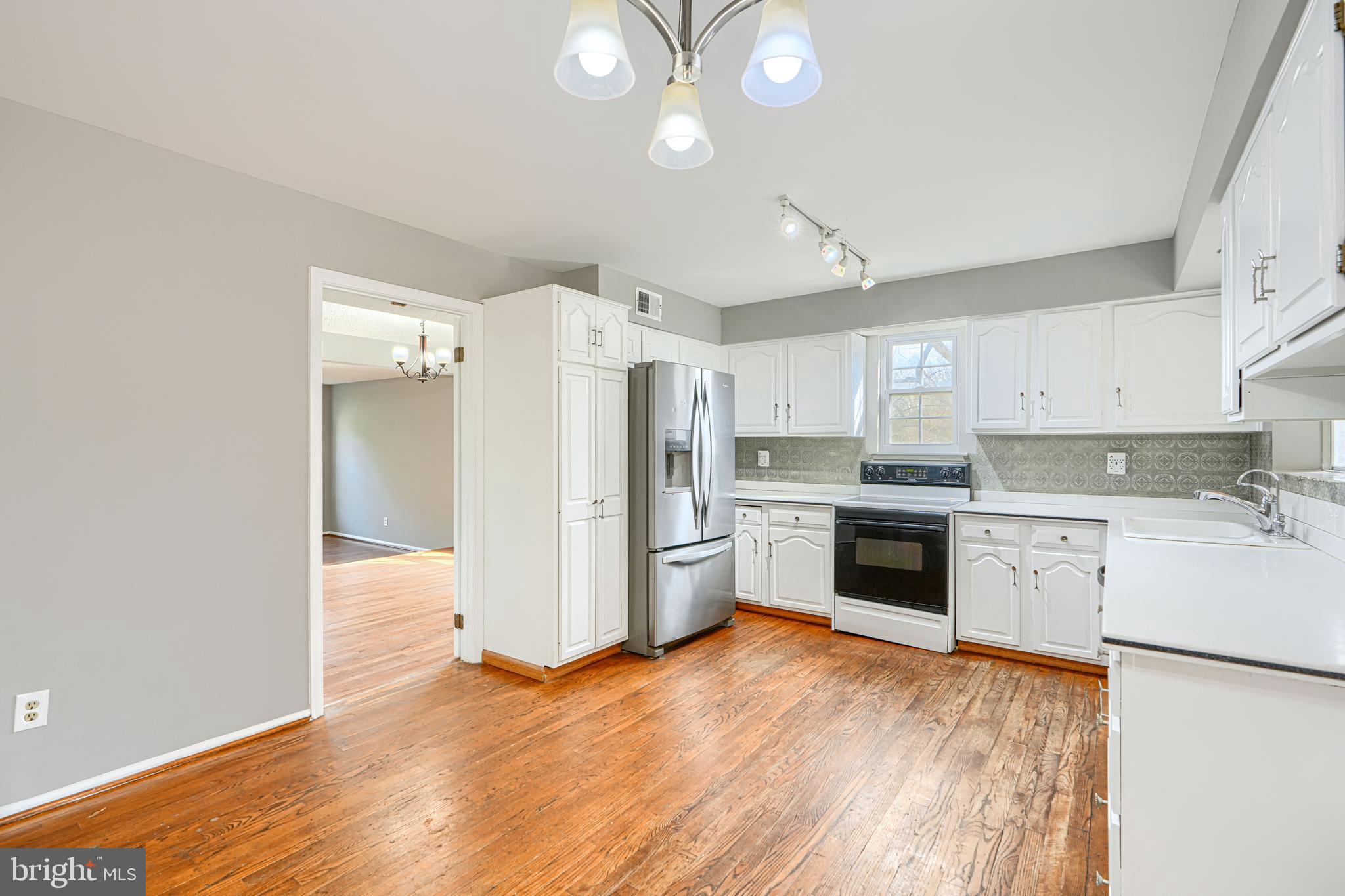 HUNT RIDGE - Residential