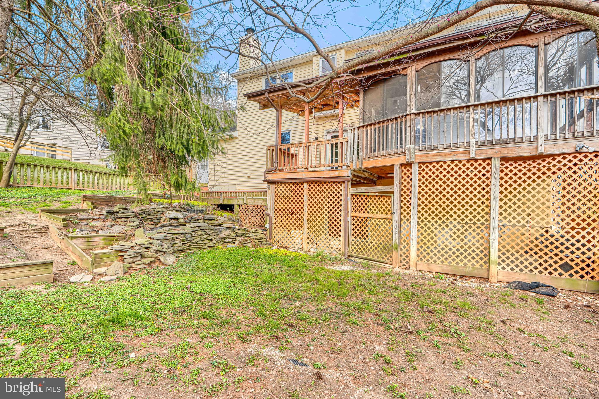 HUNT RIDGE - Residential