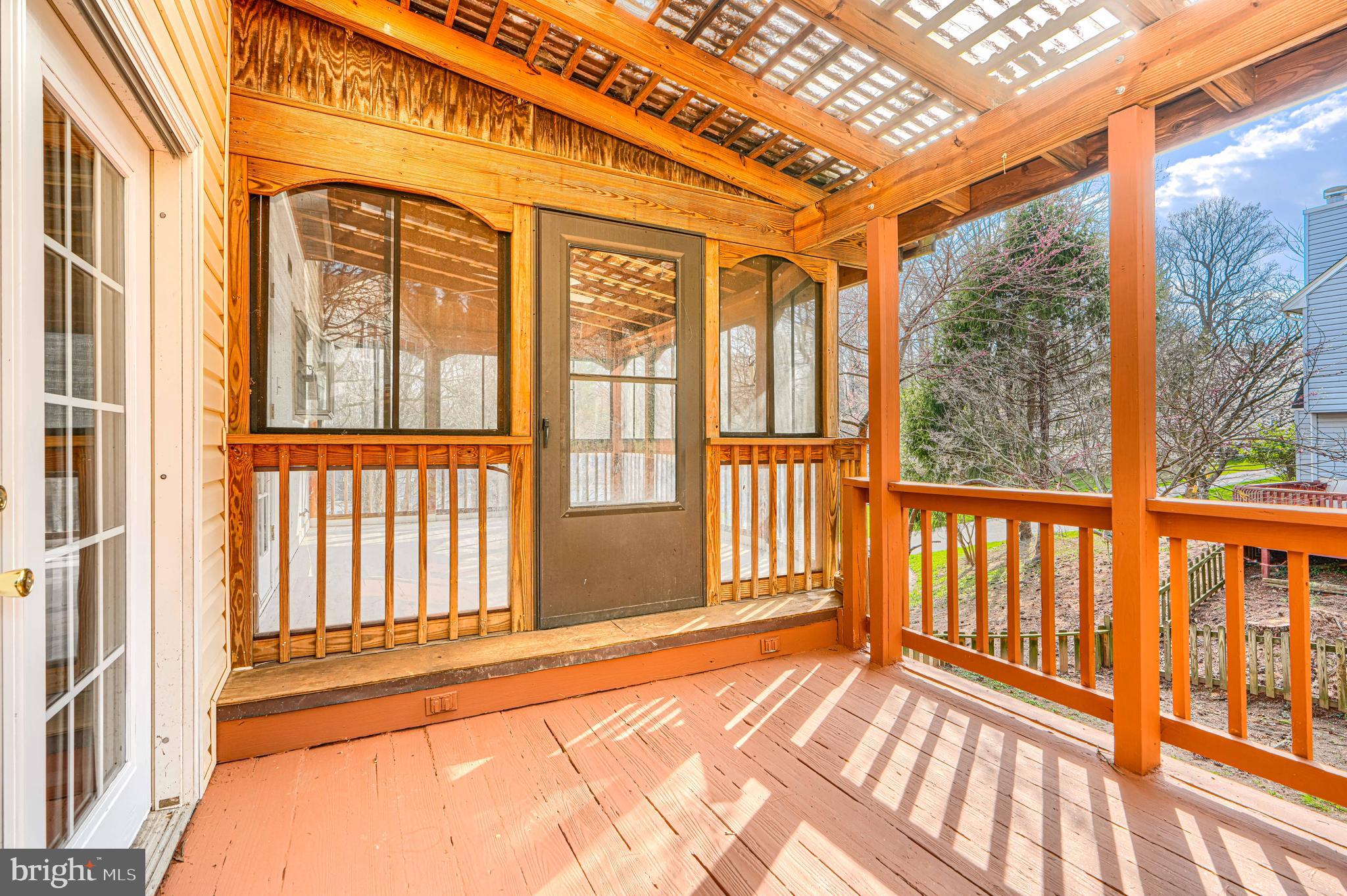 HUNT RIDGE - Residential