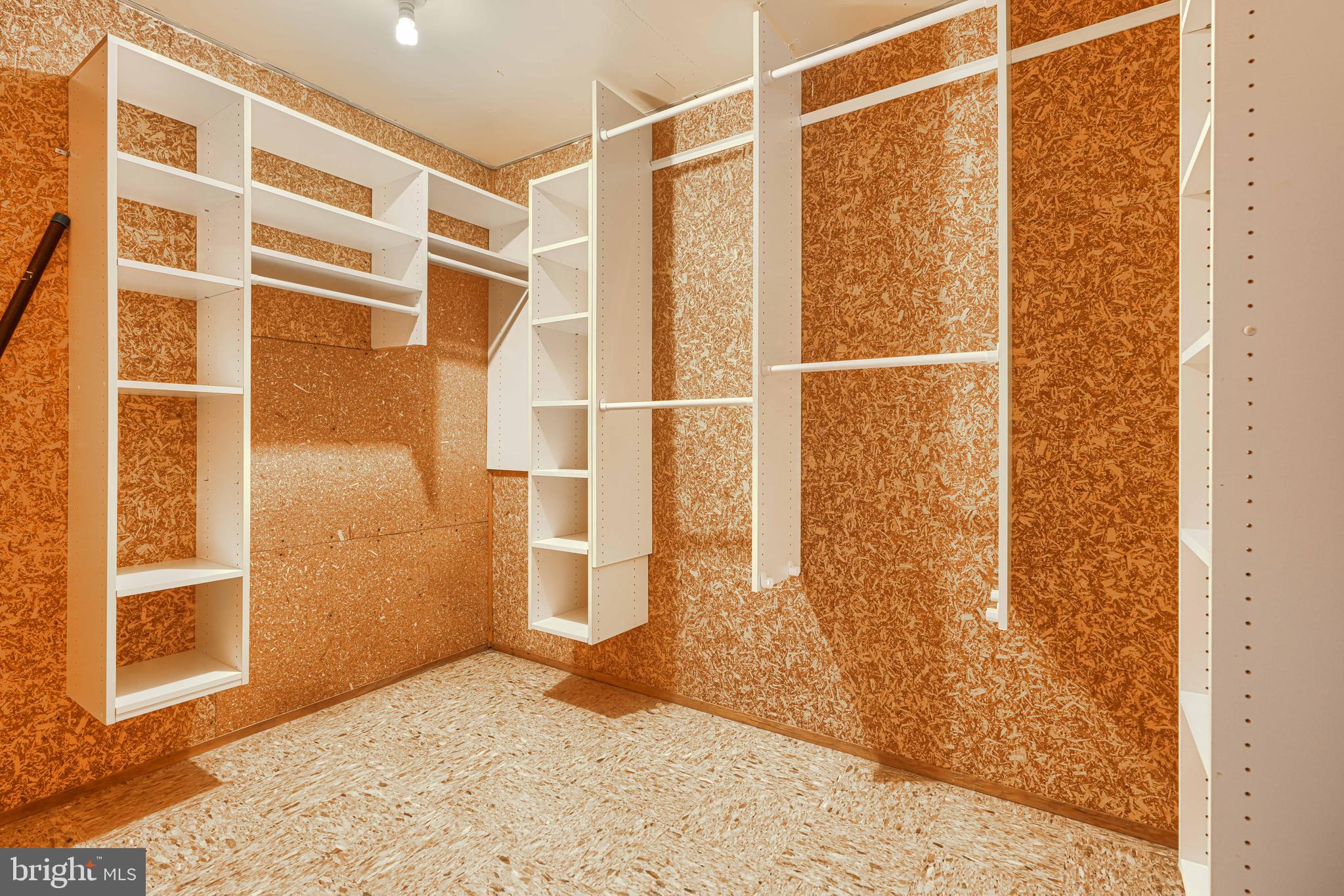 HUNT RIDGE - Residential