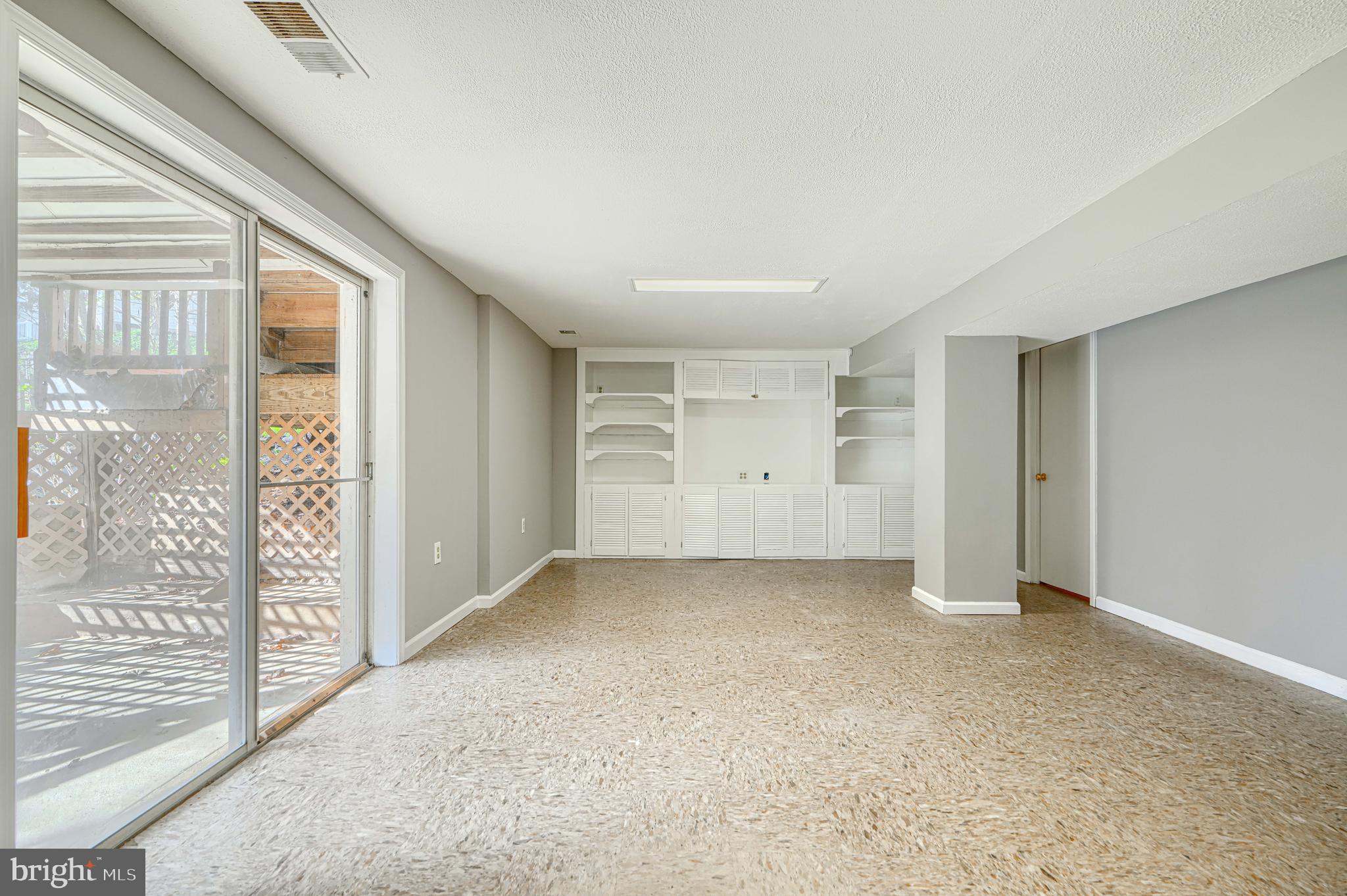 HUNT RIDGE - Residential