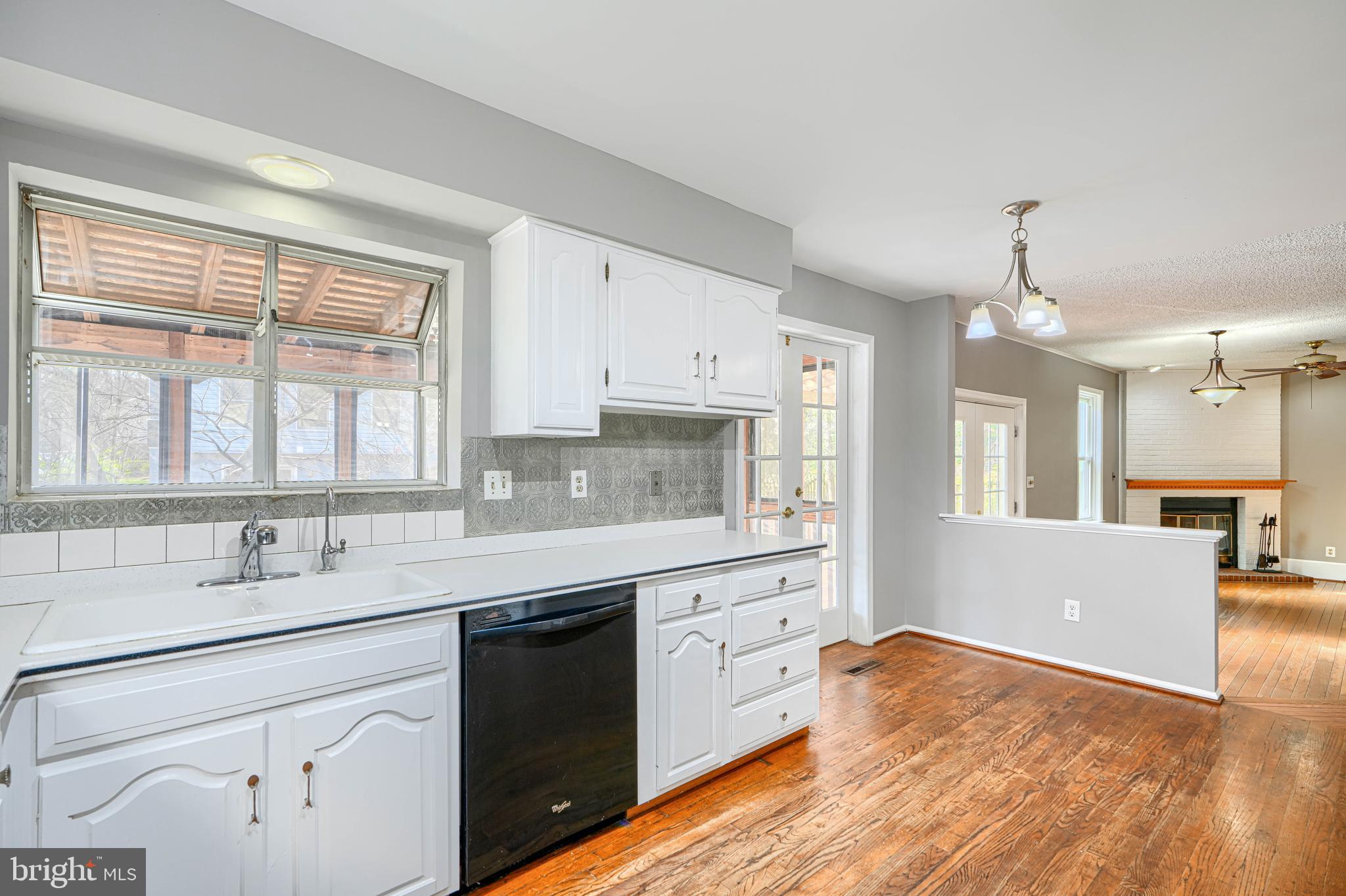 HUNT RIDGE - Residential