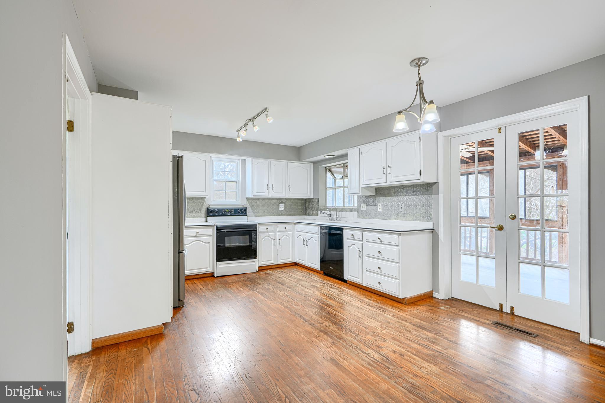 HUNT RIDGE - Residential