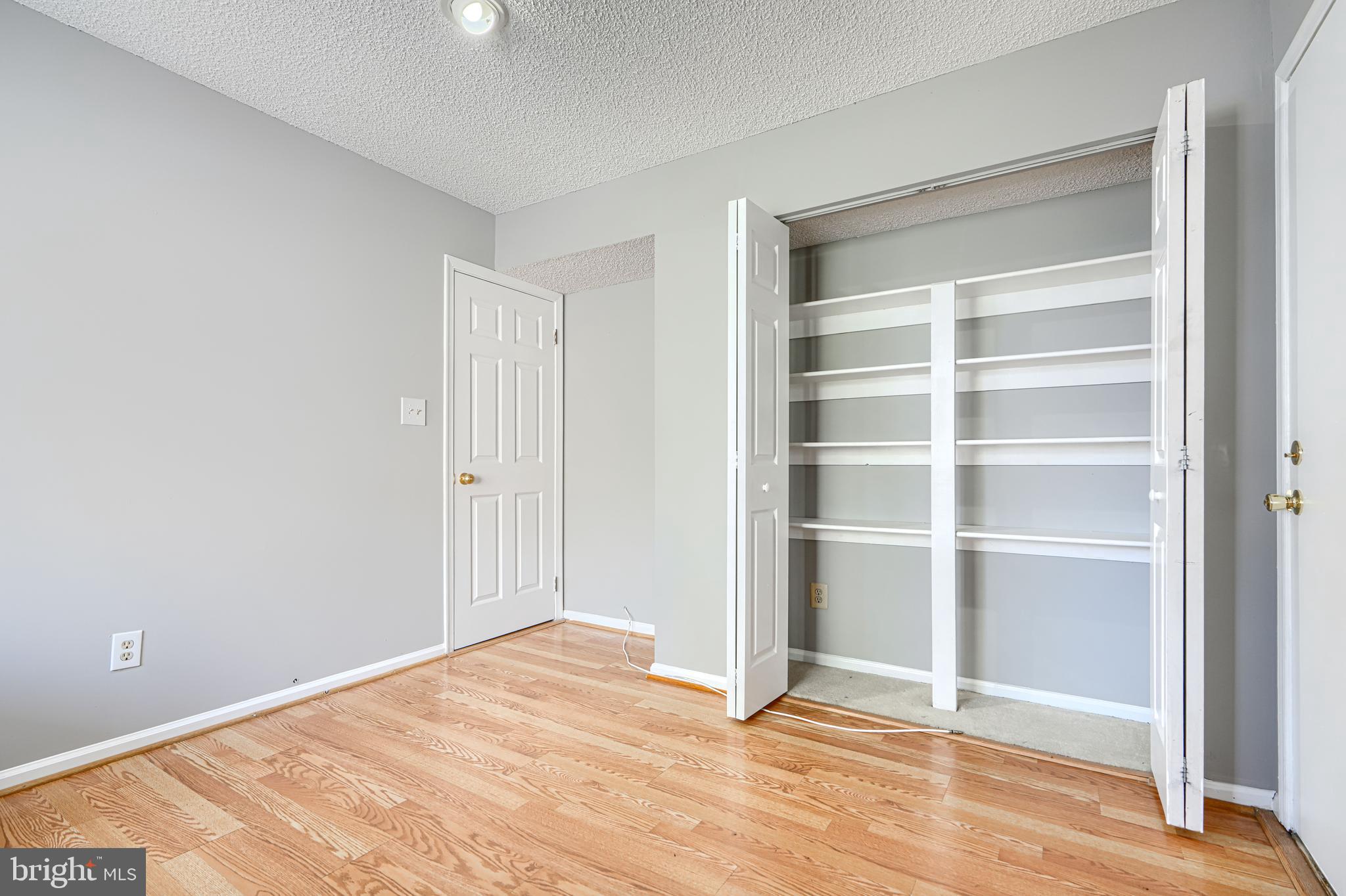 HUNT RIDGE - Residential