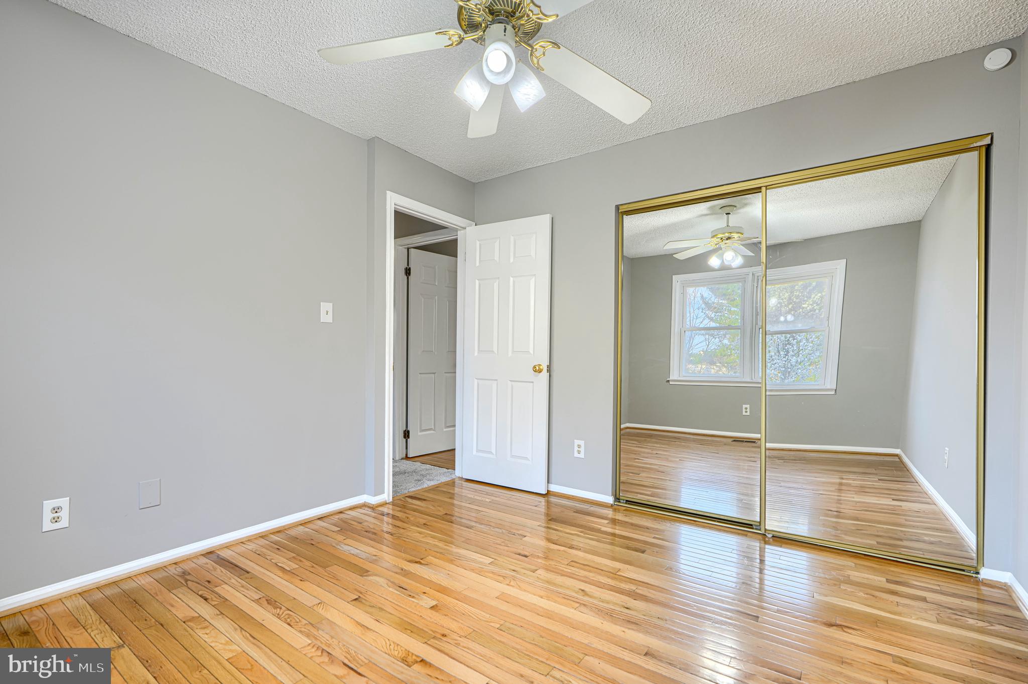 HUNT RIDGE - Residential