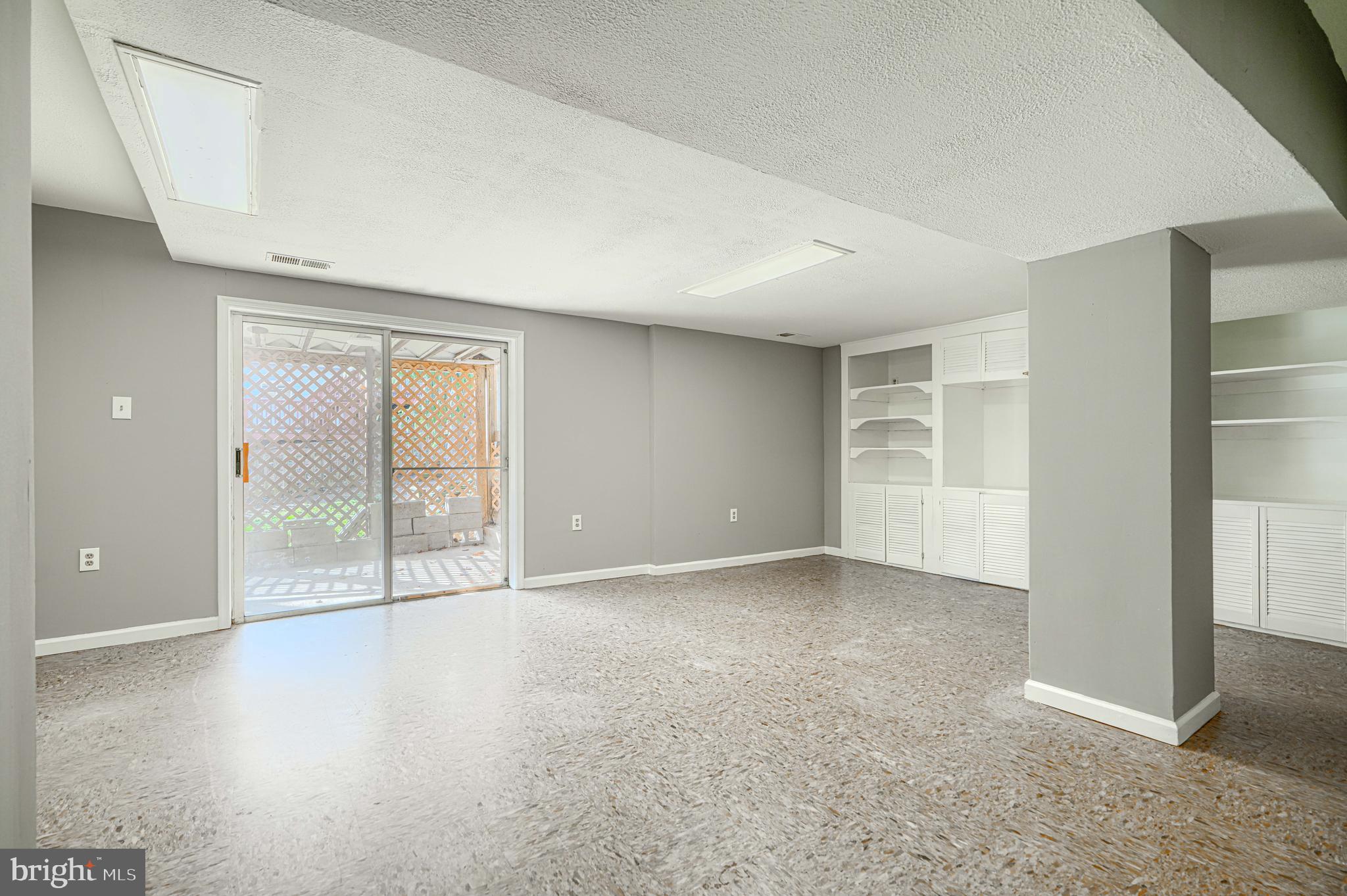 HUNT RIDGE - Residential