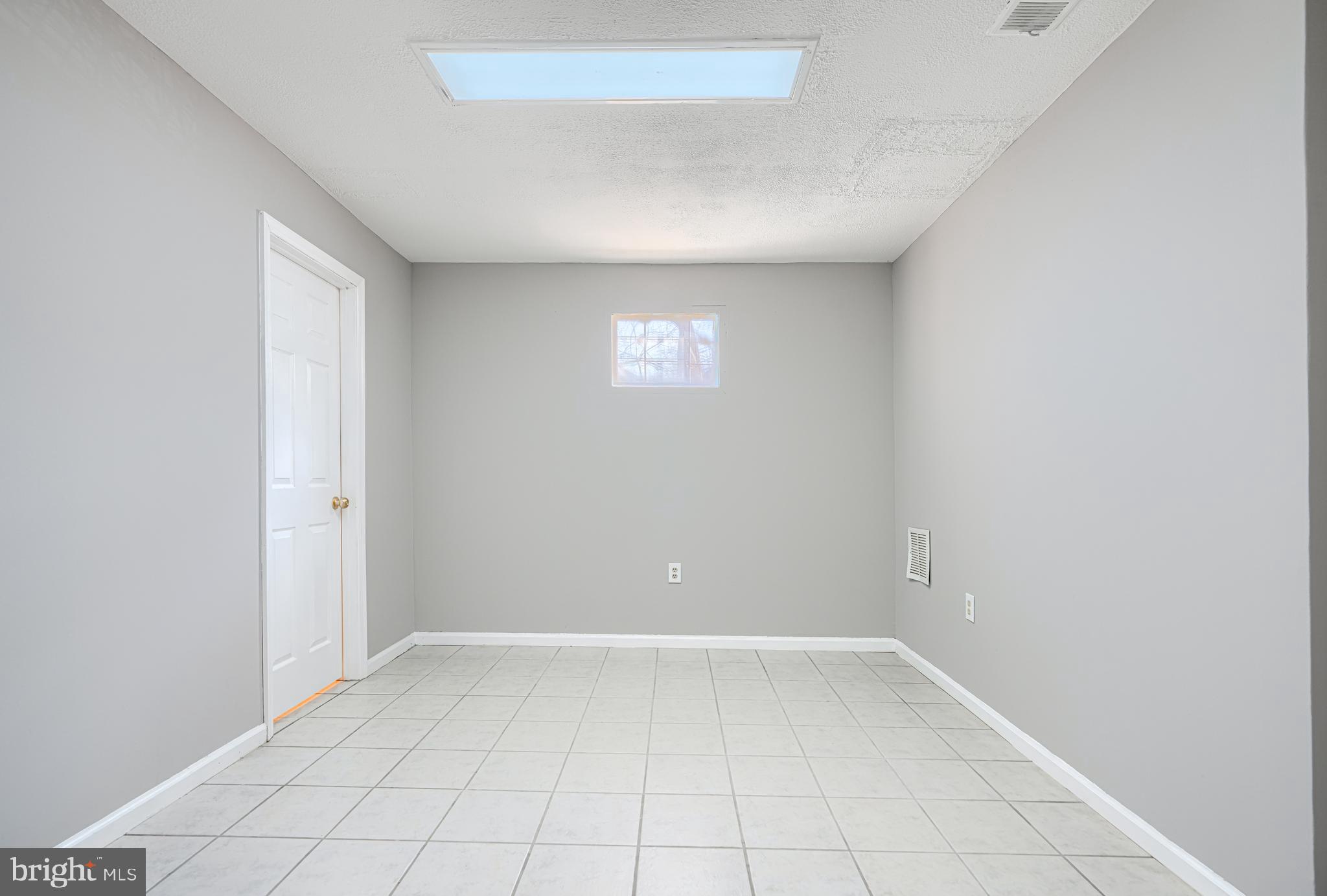 HUNT RIDGE - Residential