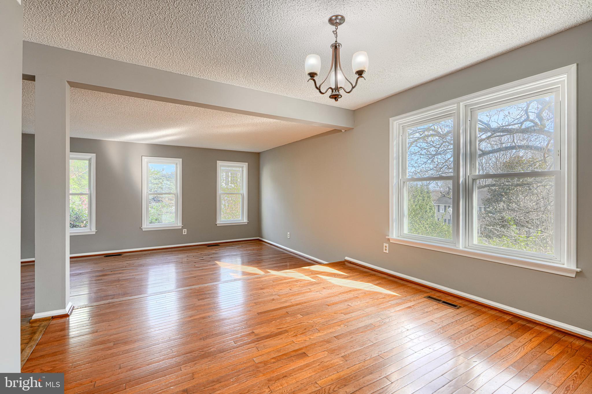 HUNT RIDGE - Residential