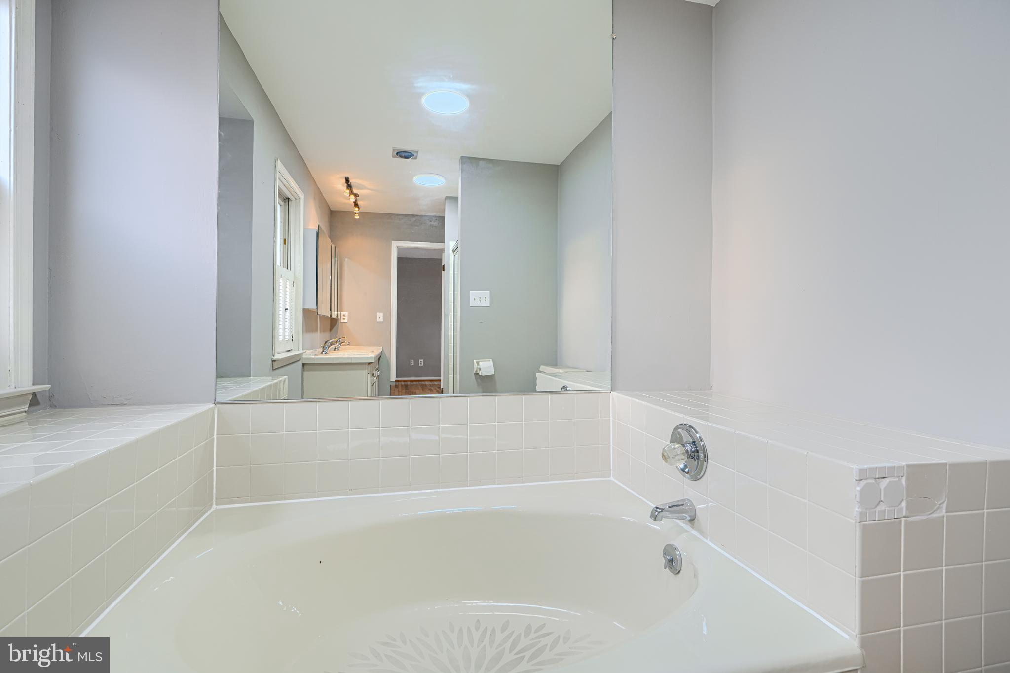 HUNT RIDGE - Residential