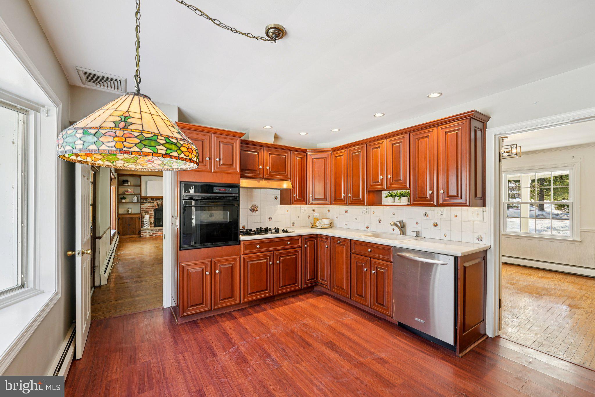 VALLEY FALLS - Residential