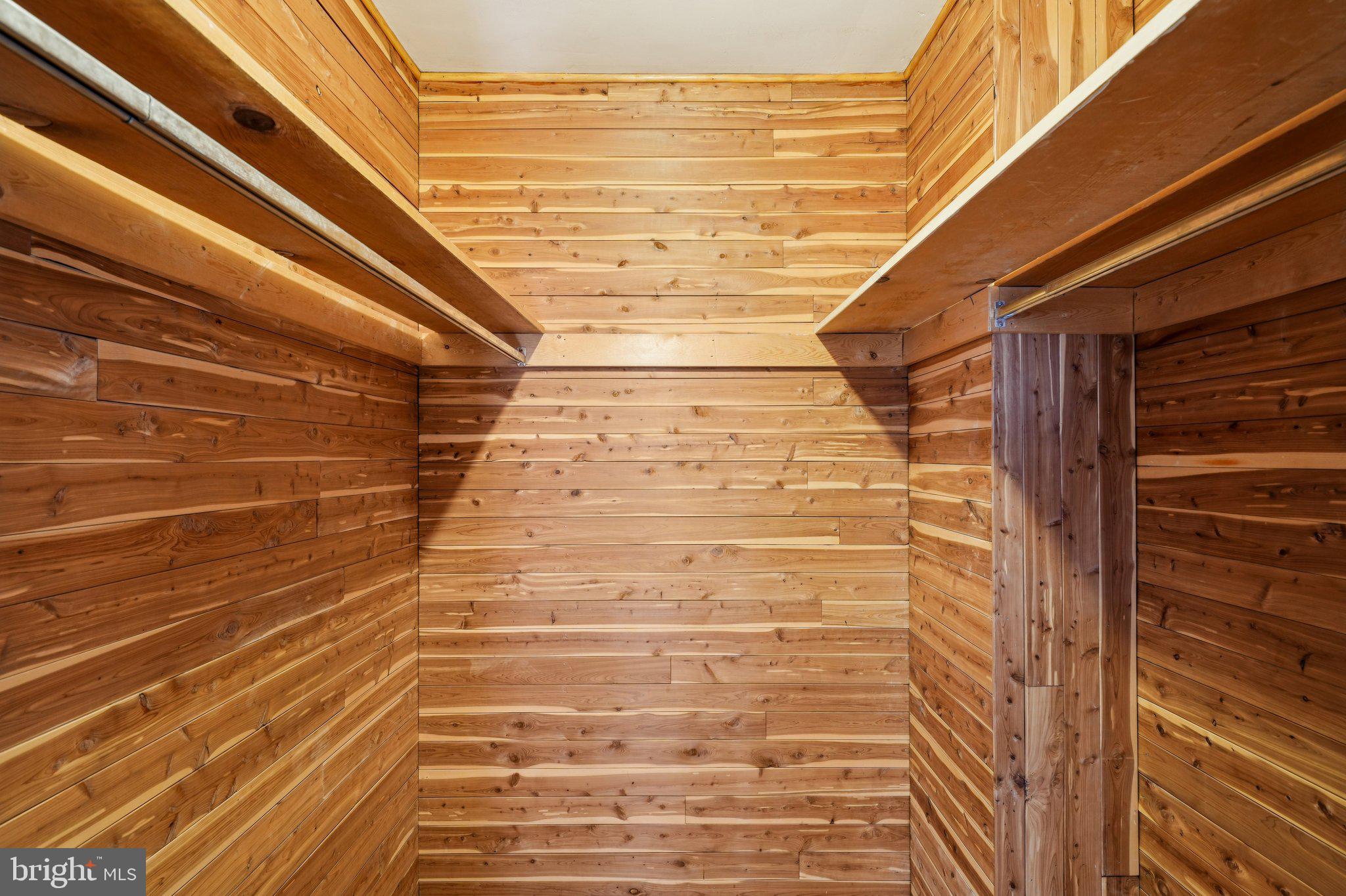 VALLEY FALLS - Residential