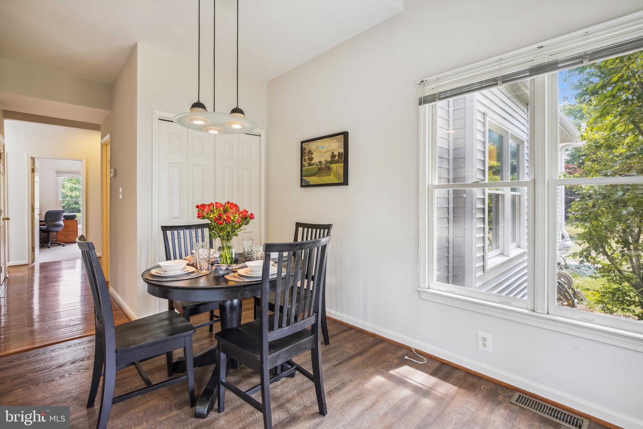 WOODFORD - Residential