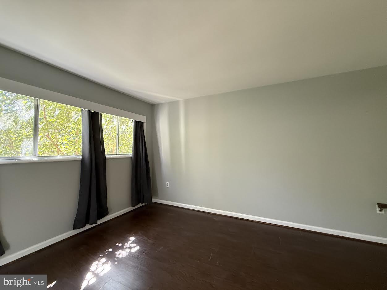 KENSINGTON TERRACE - Residential Lease