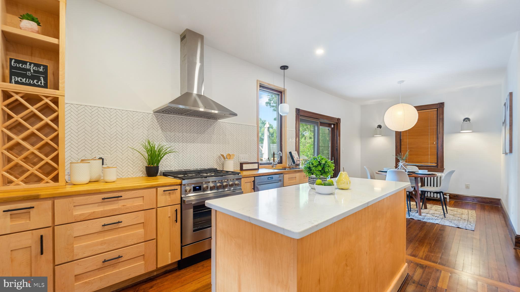 PIKESVILLE - Residential