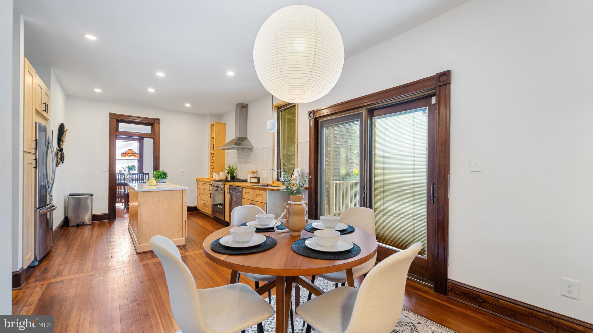 PIKESVILLE - Residential