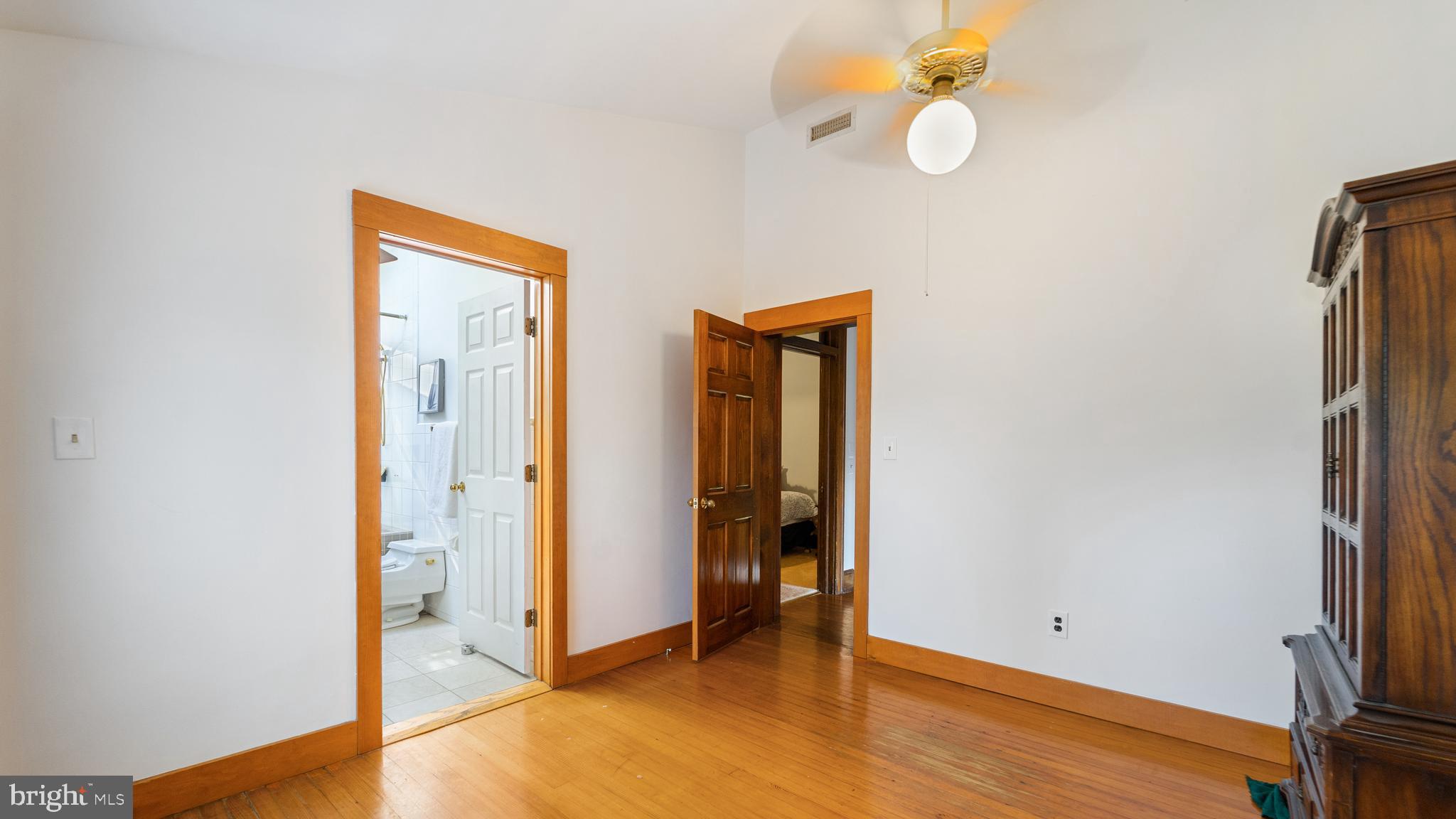 PIKESVILLE - Residential