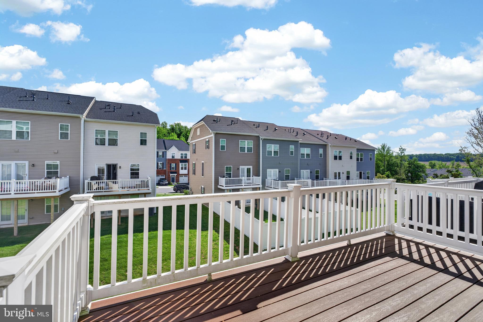 JAMES RUN TOWNHOMES - Residential