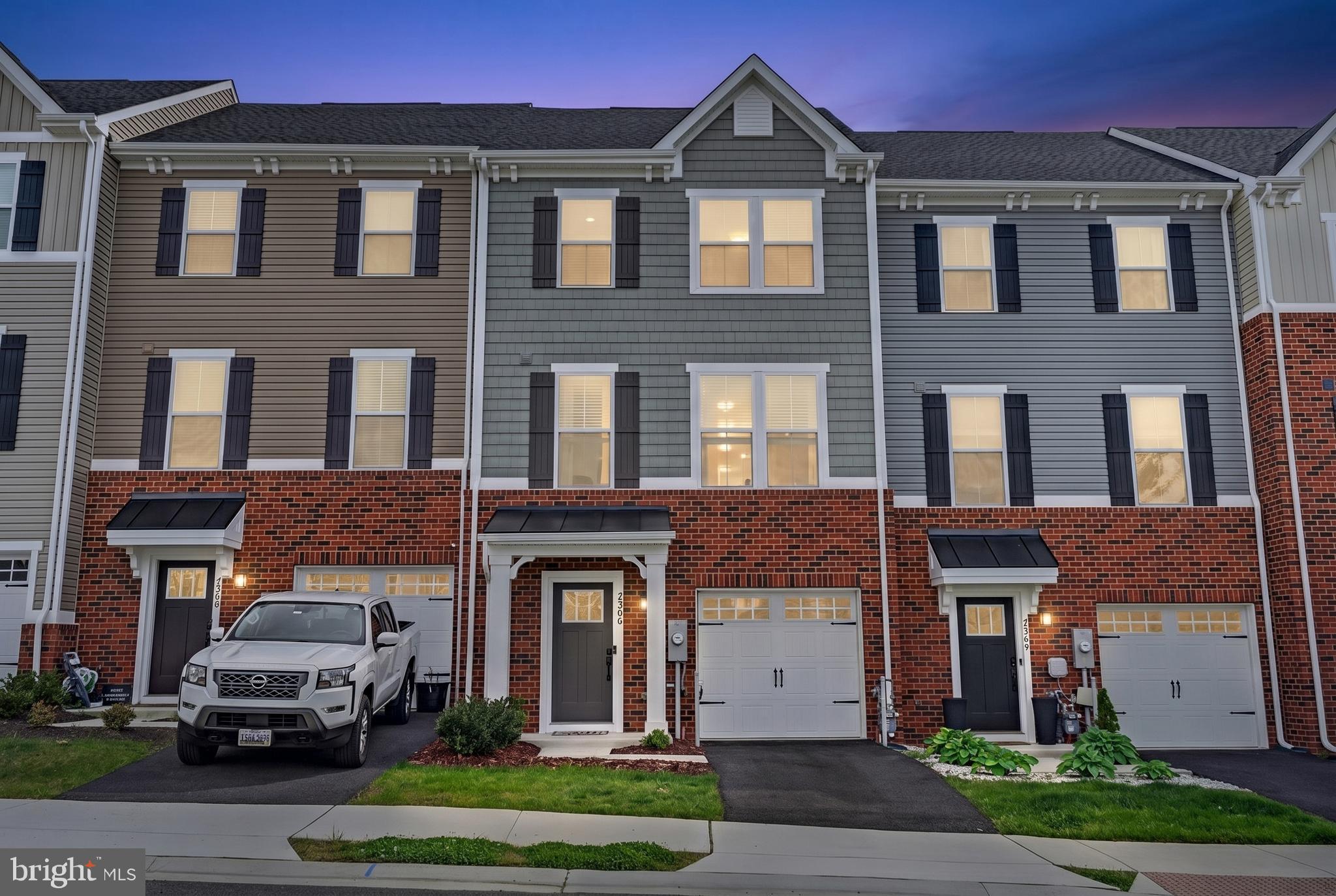 JAMES RUN TOWNHOMES - Residential