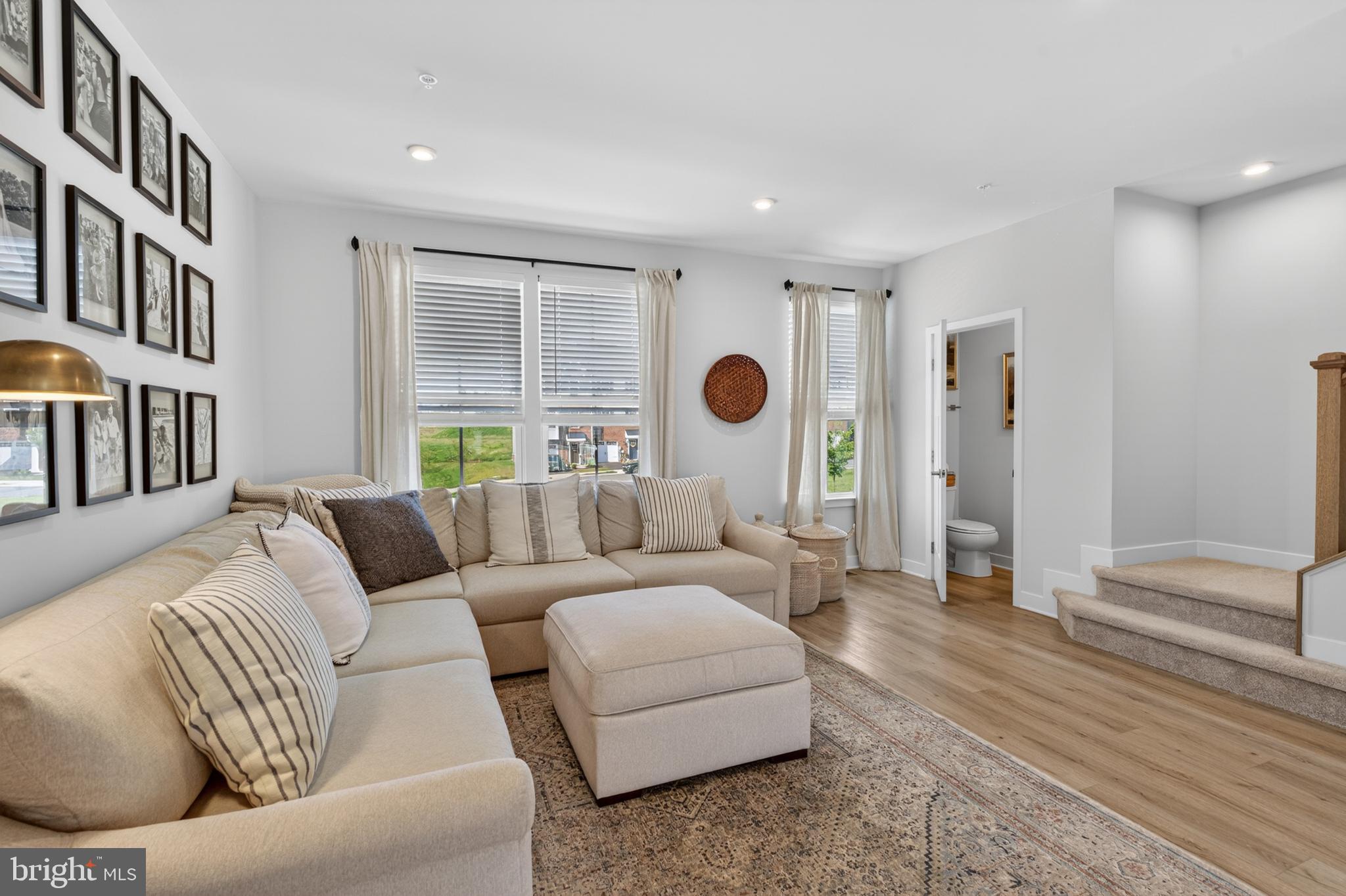 JAMES RUN TOWNHOMES - Residential
