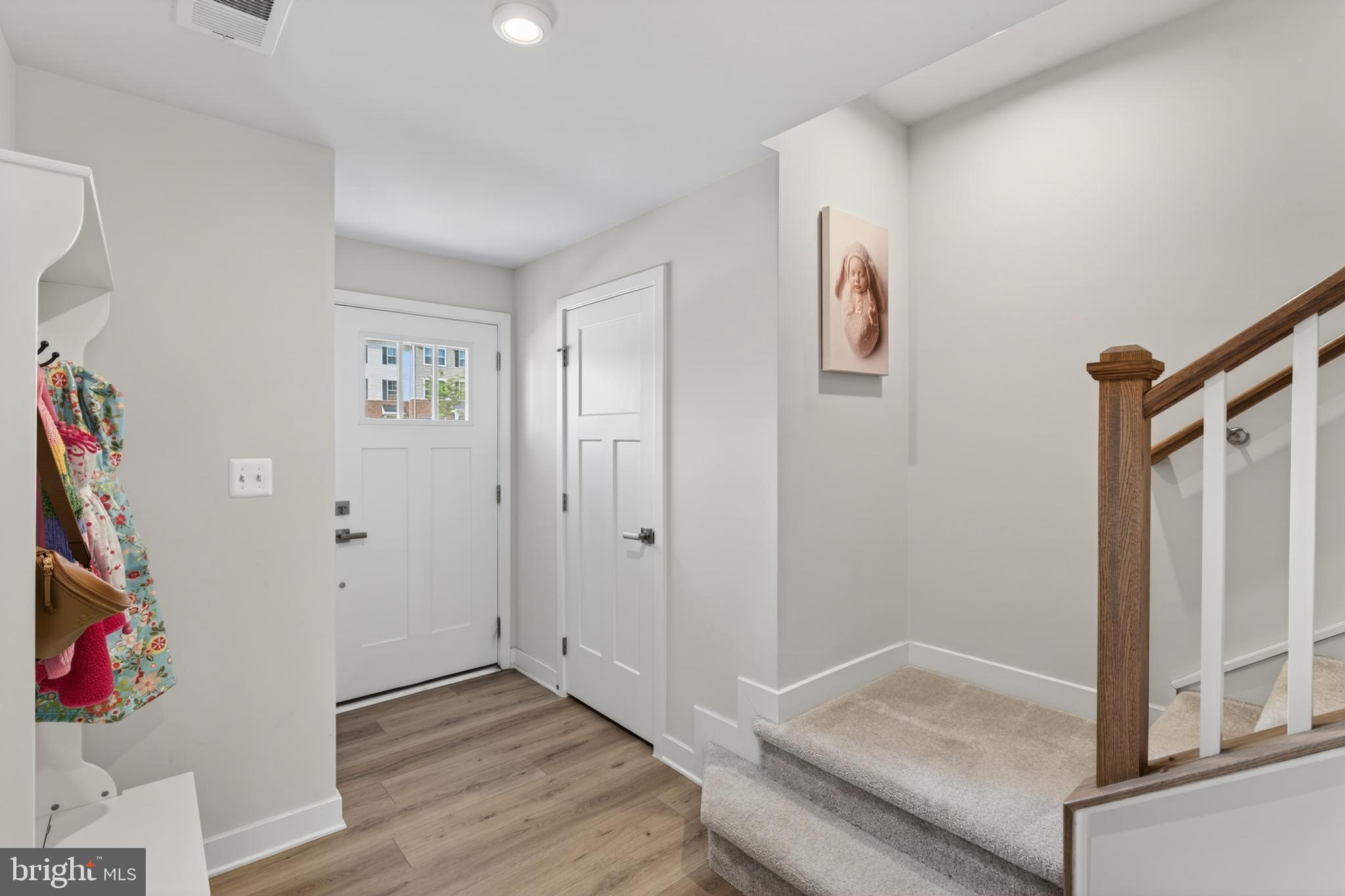 JAMES RUN TOWNHOMES - Residential